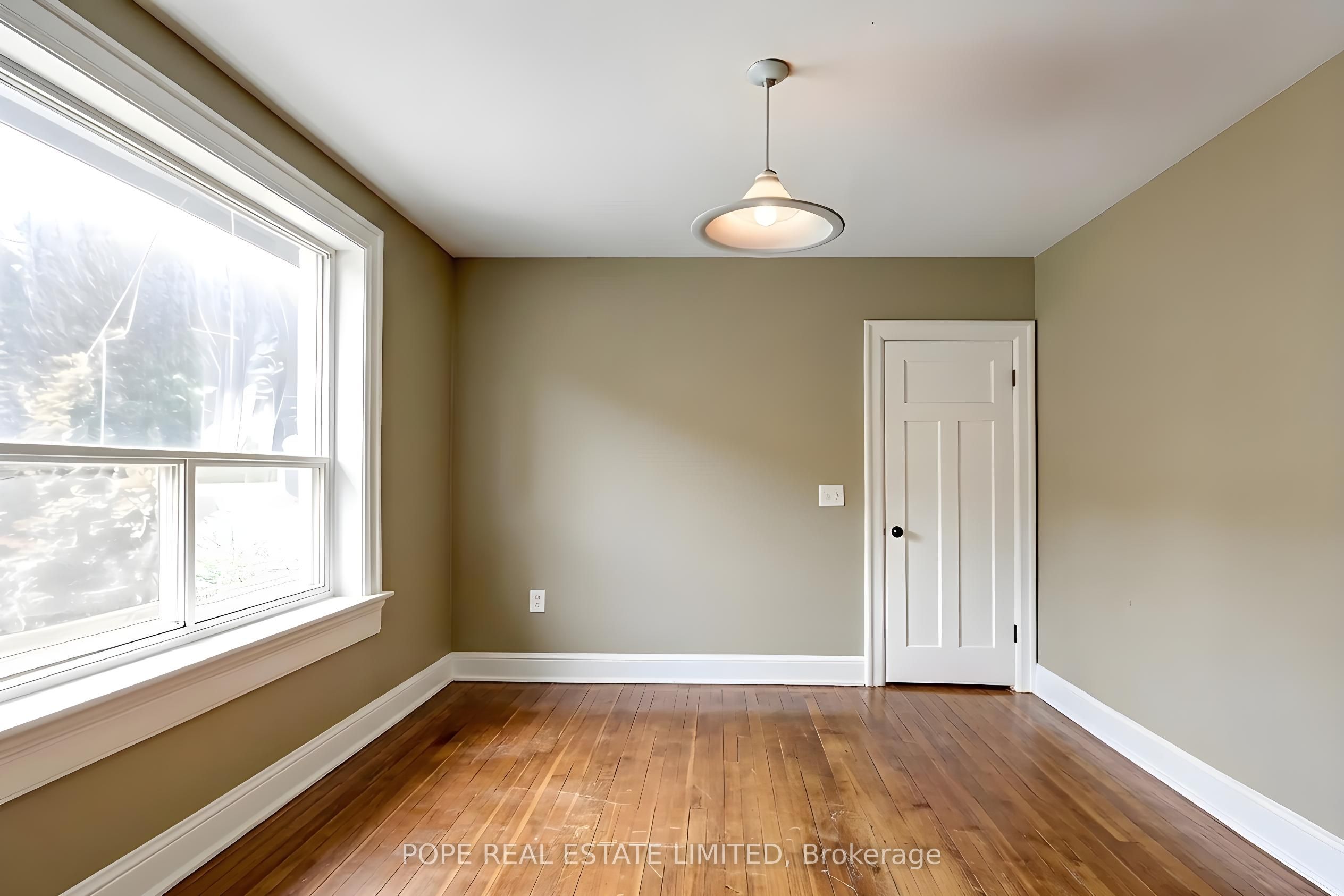 18 Edgewood Avenue Property Photo 25