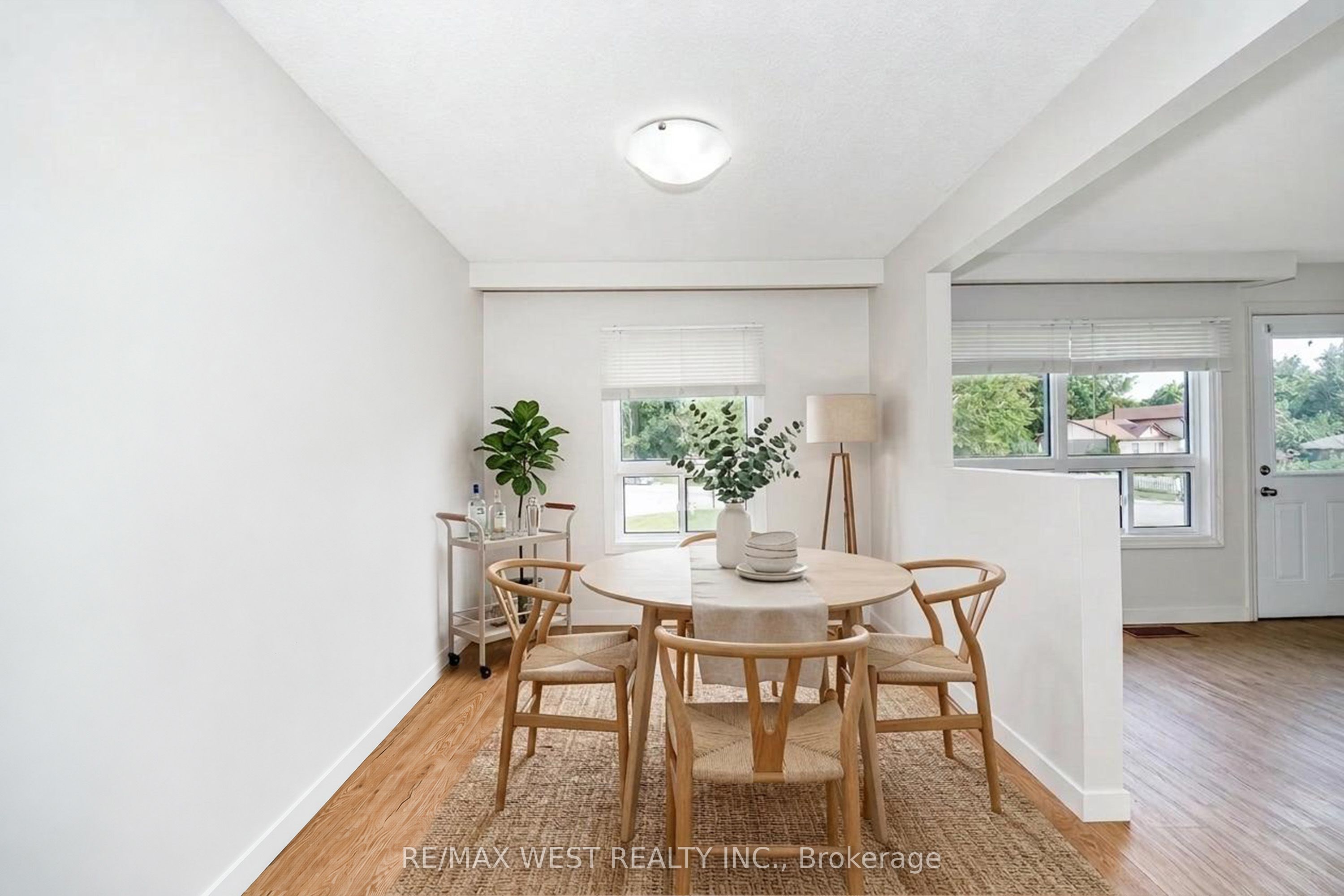489 Dean Avenue Property Photo 5