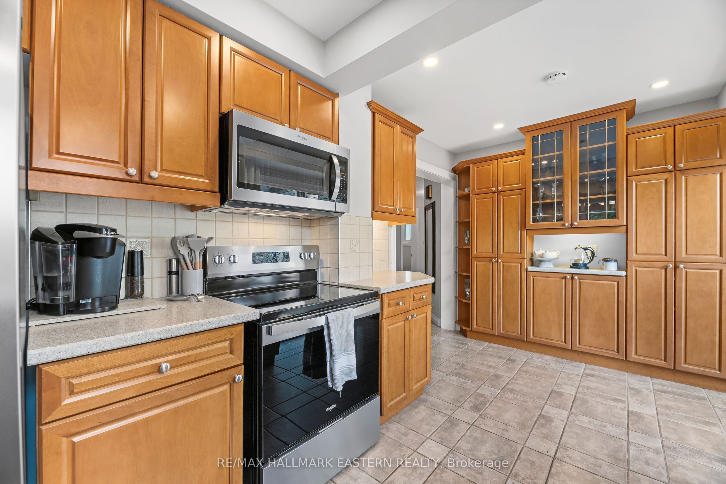 51 Lyndale Crescent Property Photo 7