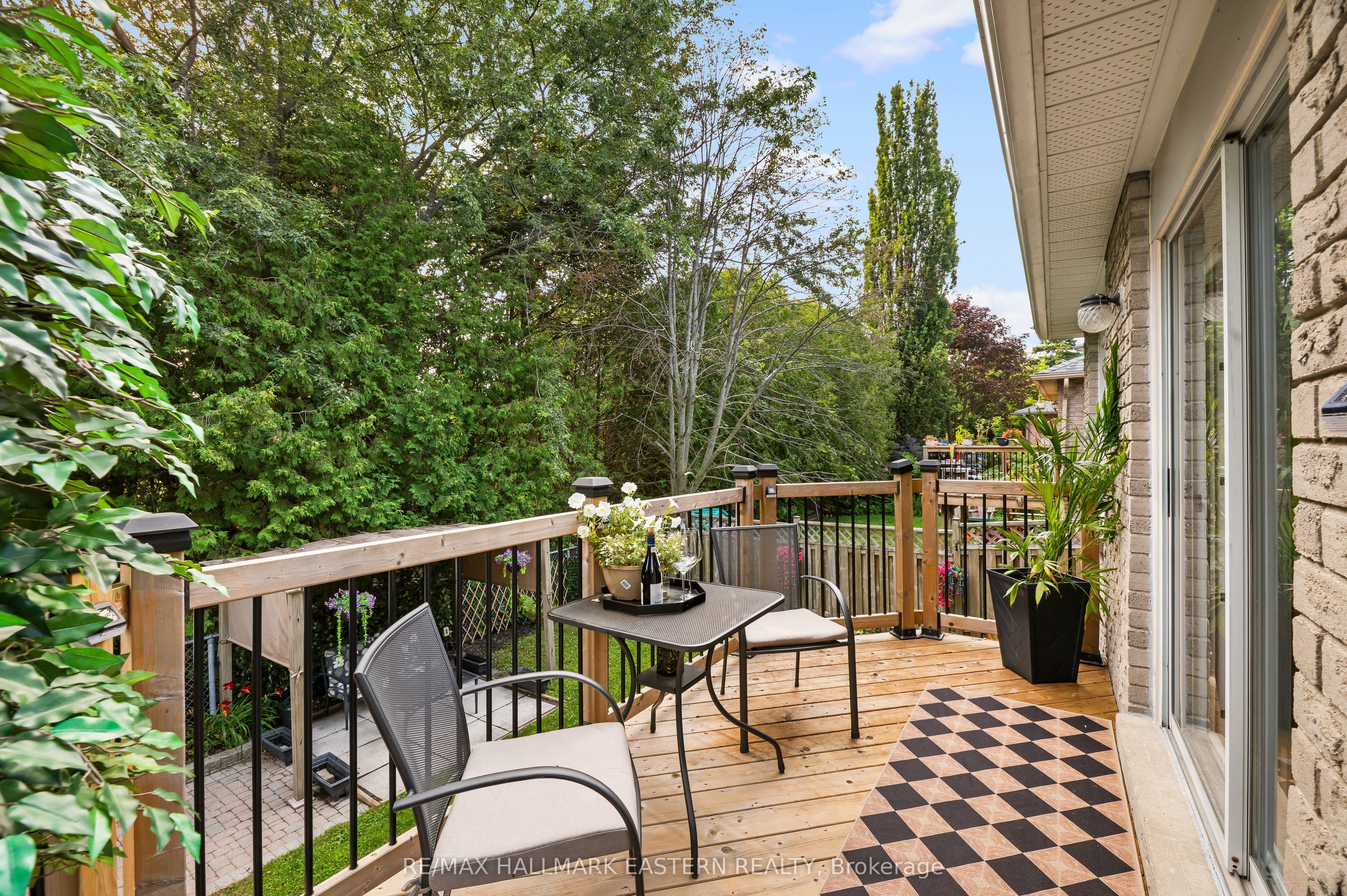 51 Lyndale Crescent Property Photo 11
