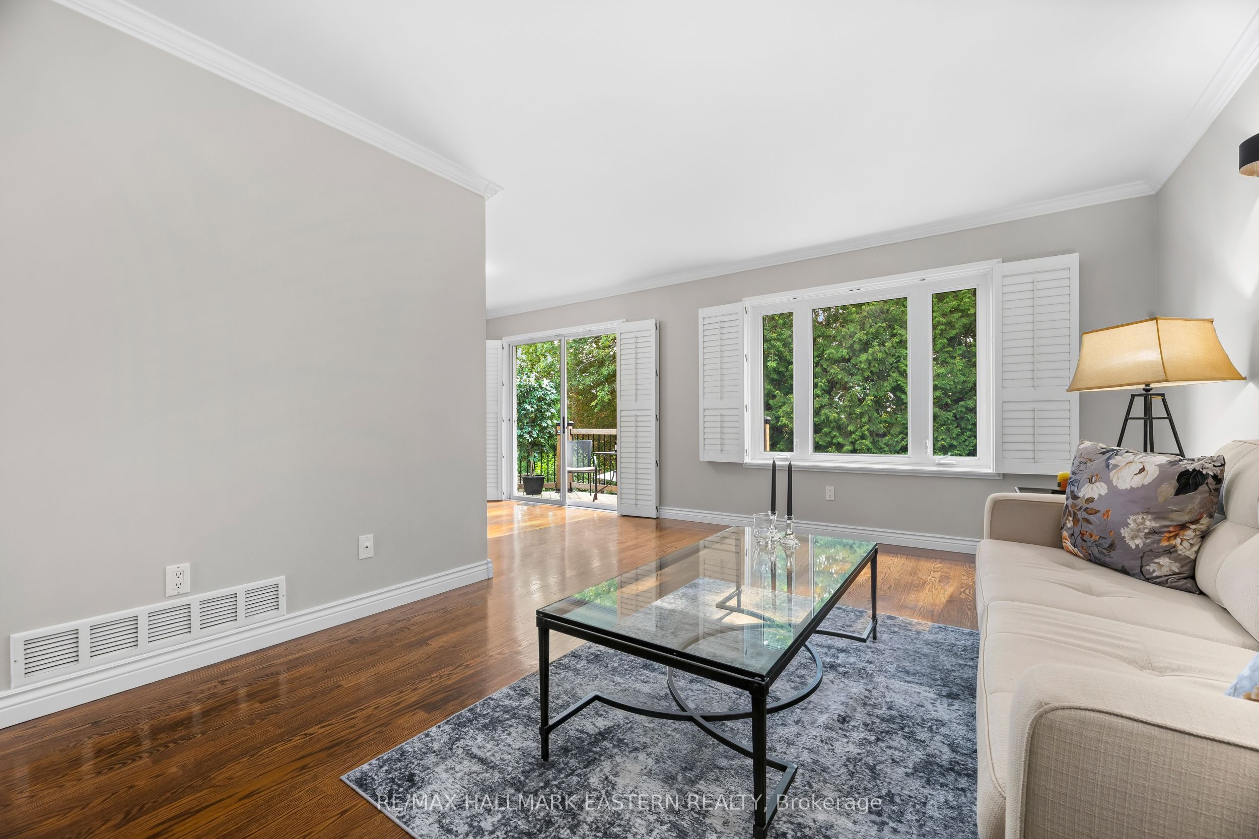 51 Lyndale Crescent Property Photo 16