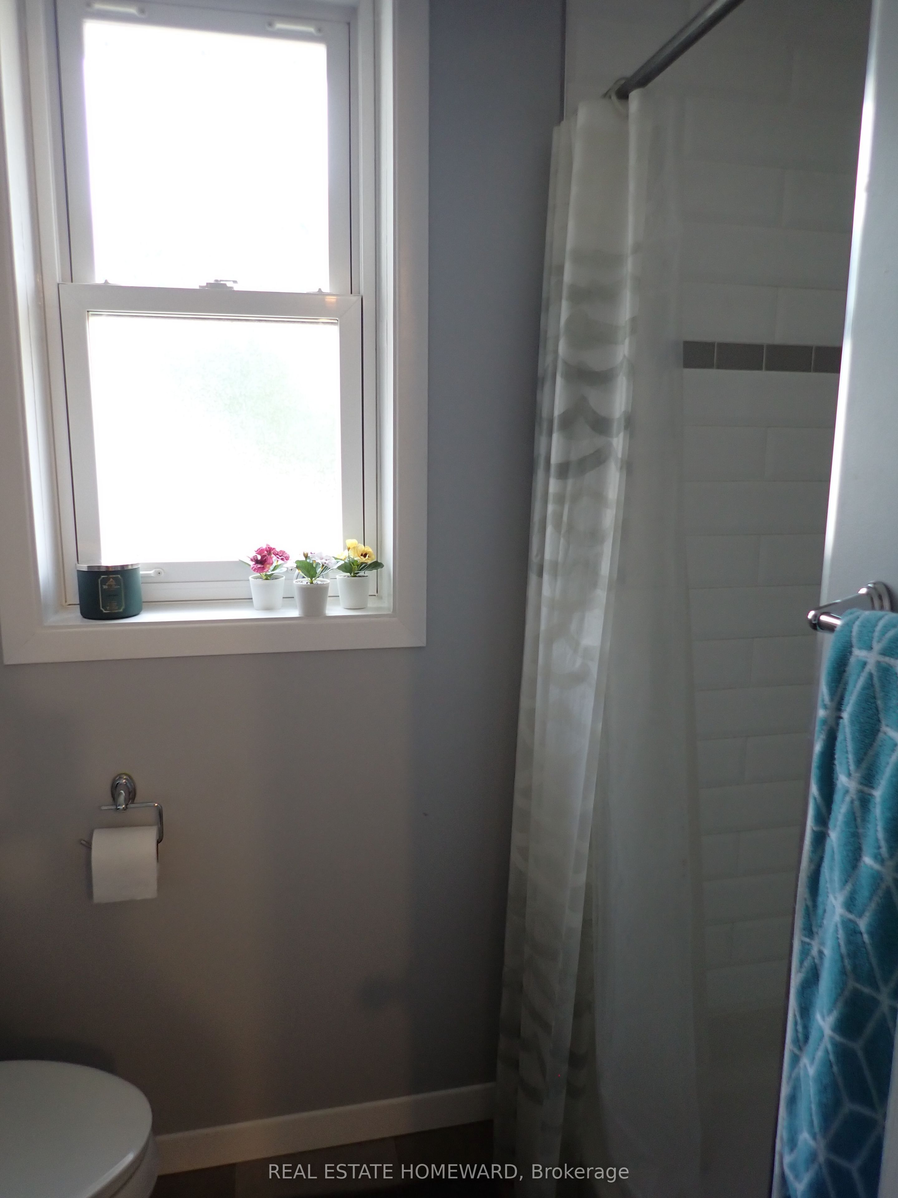 56 Perivale Crescent Front Property Photo 23