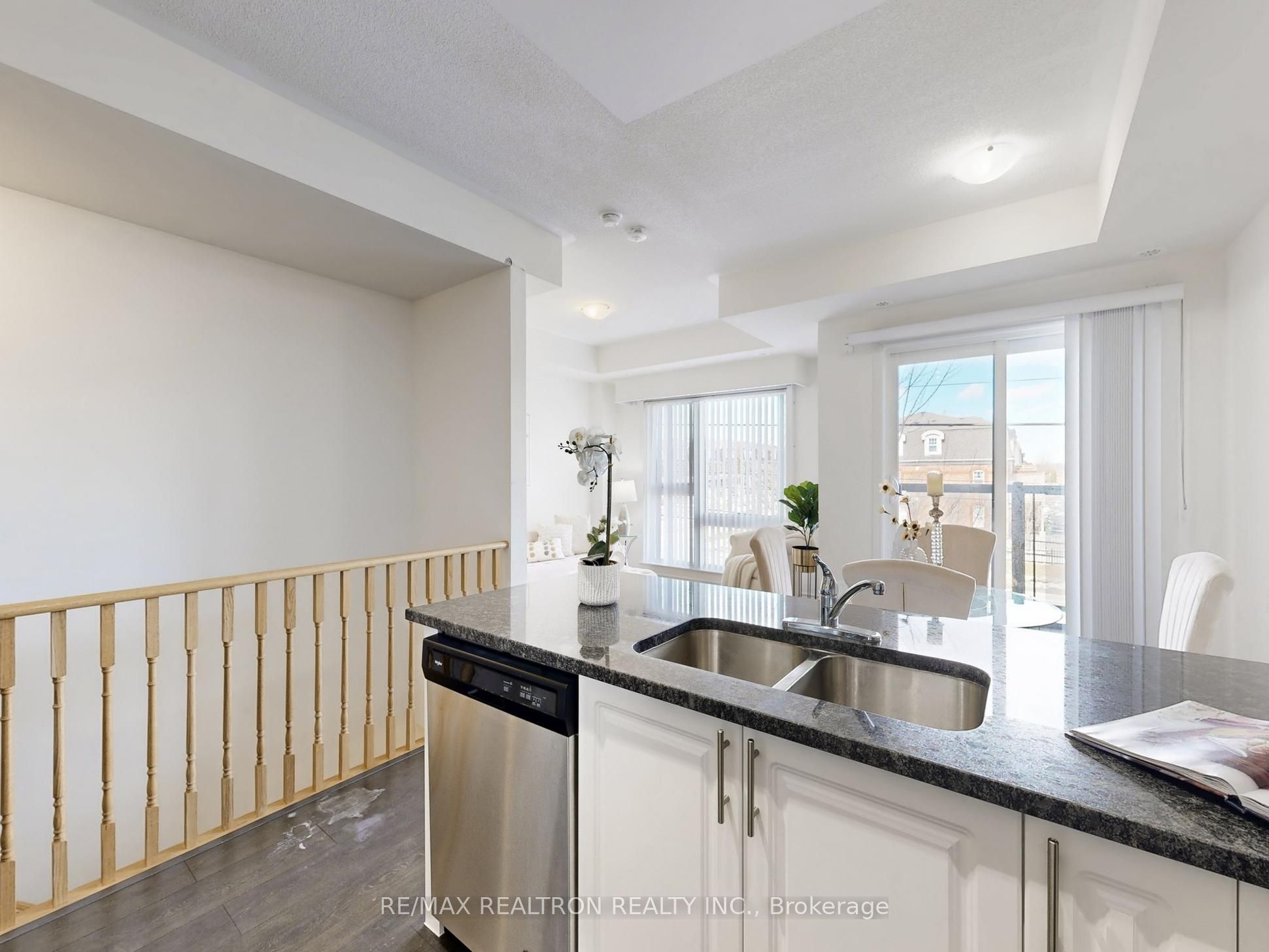 8855 Sheppard Avenue E 358 Property Photo 11