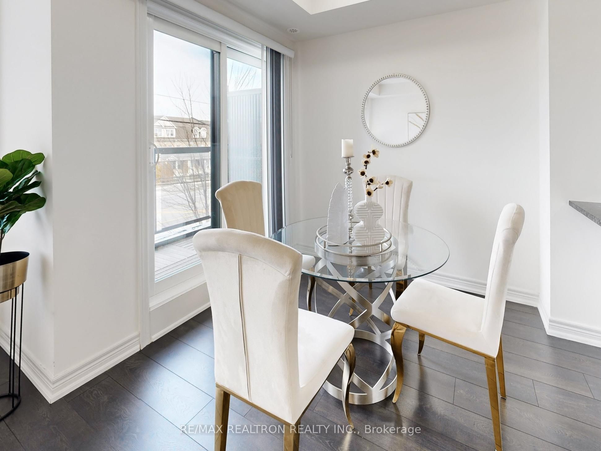8855 Sheppard Avenue E 358 Property Photo 12