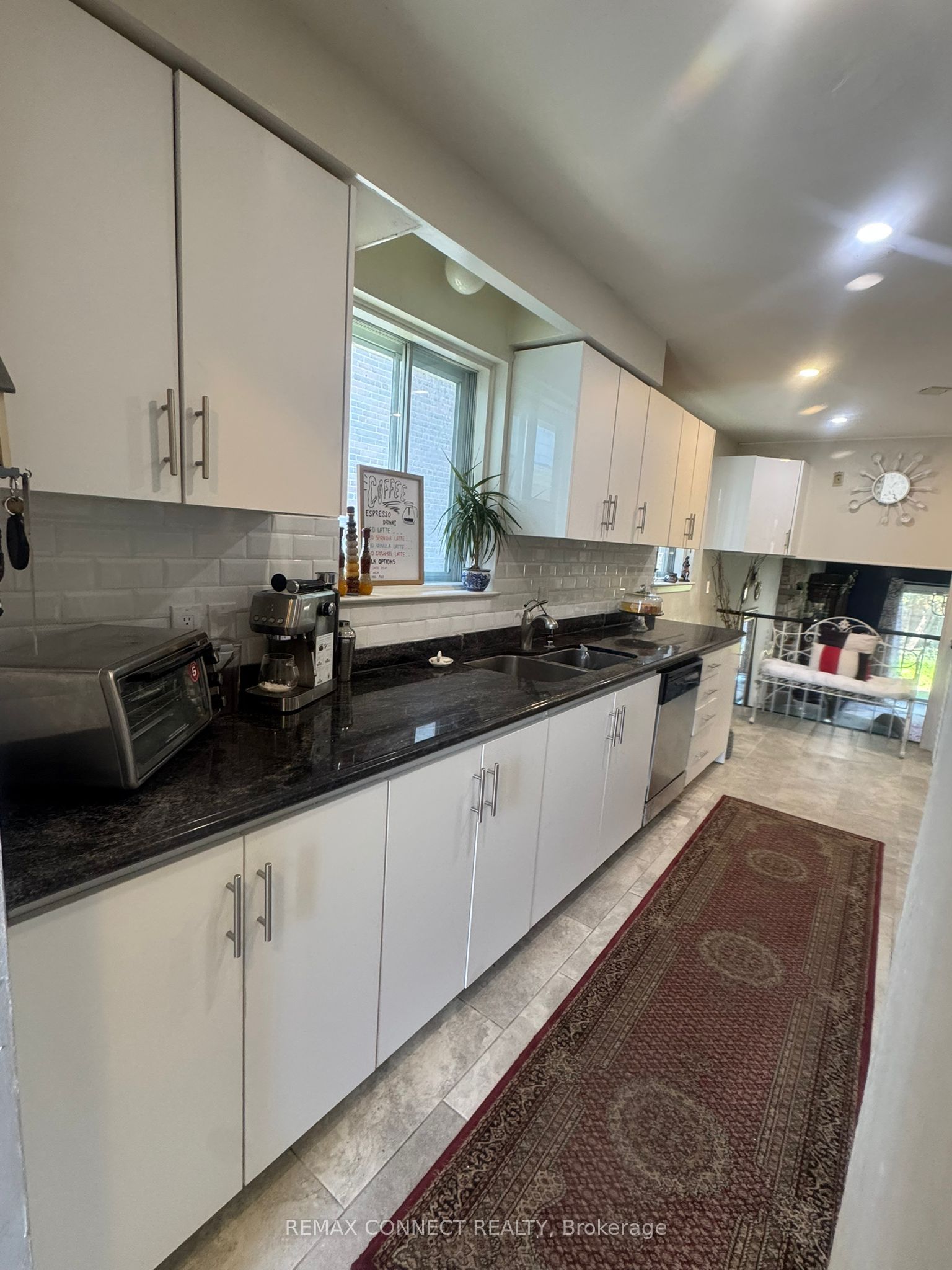 24 Lalton Place Property Photo 13