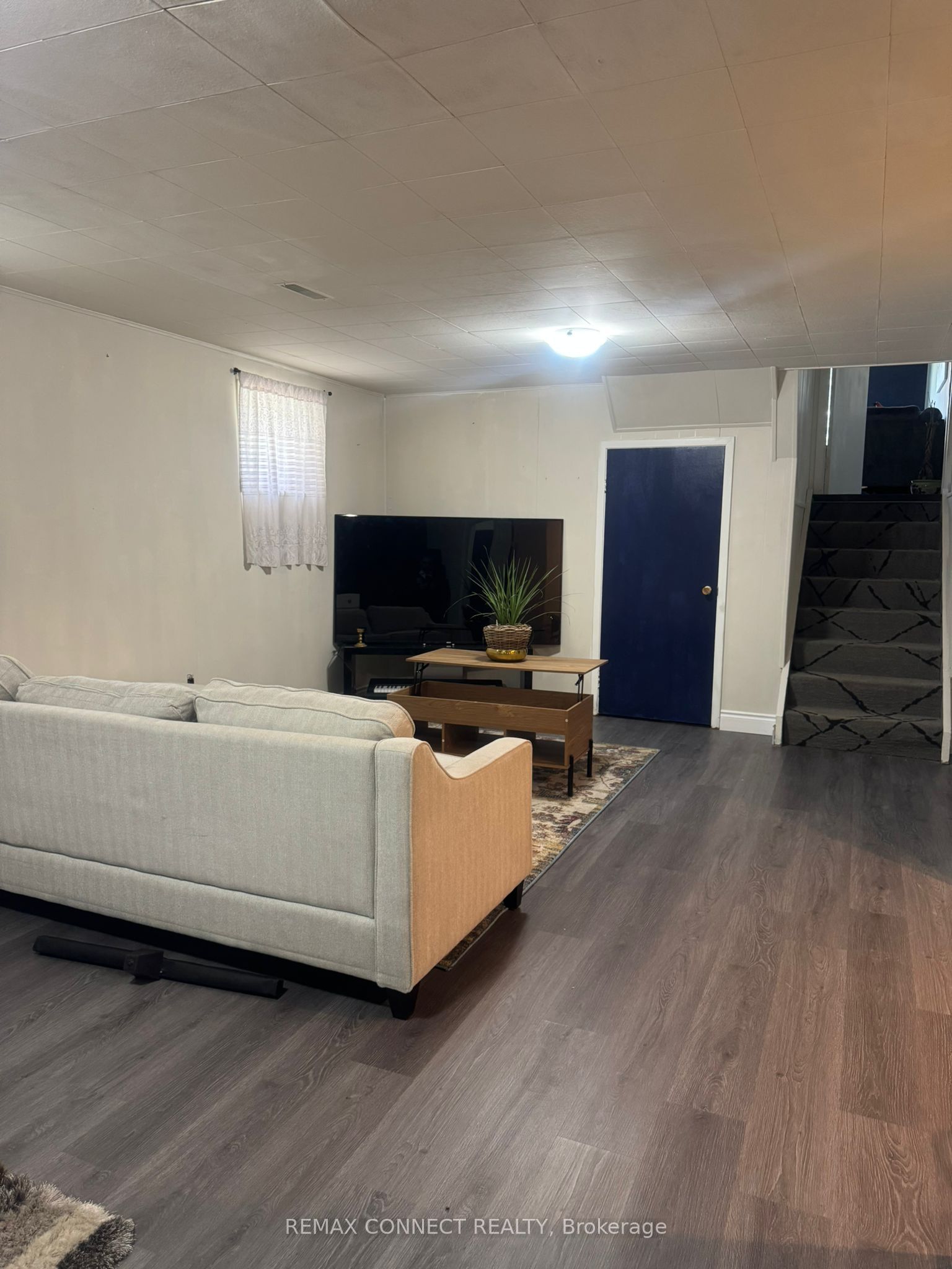 24 Lalton Place Property Photo 40