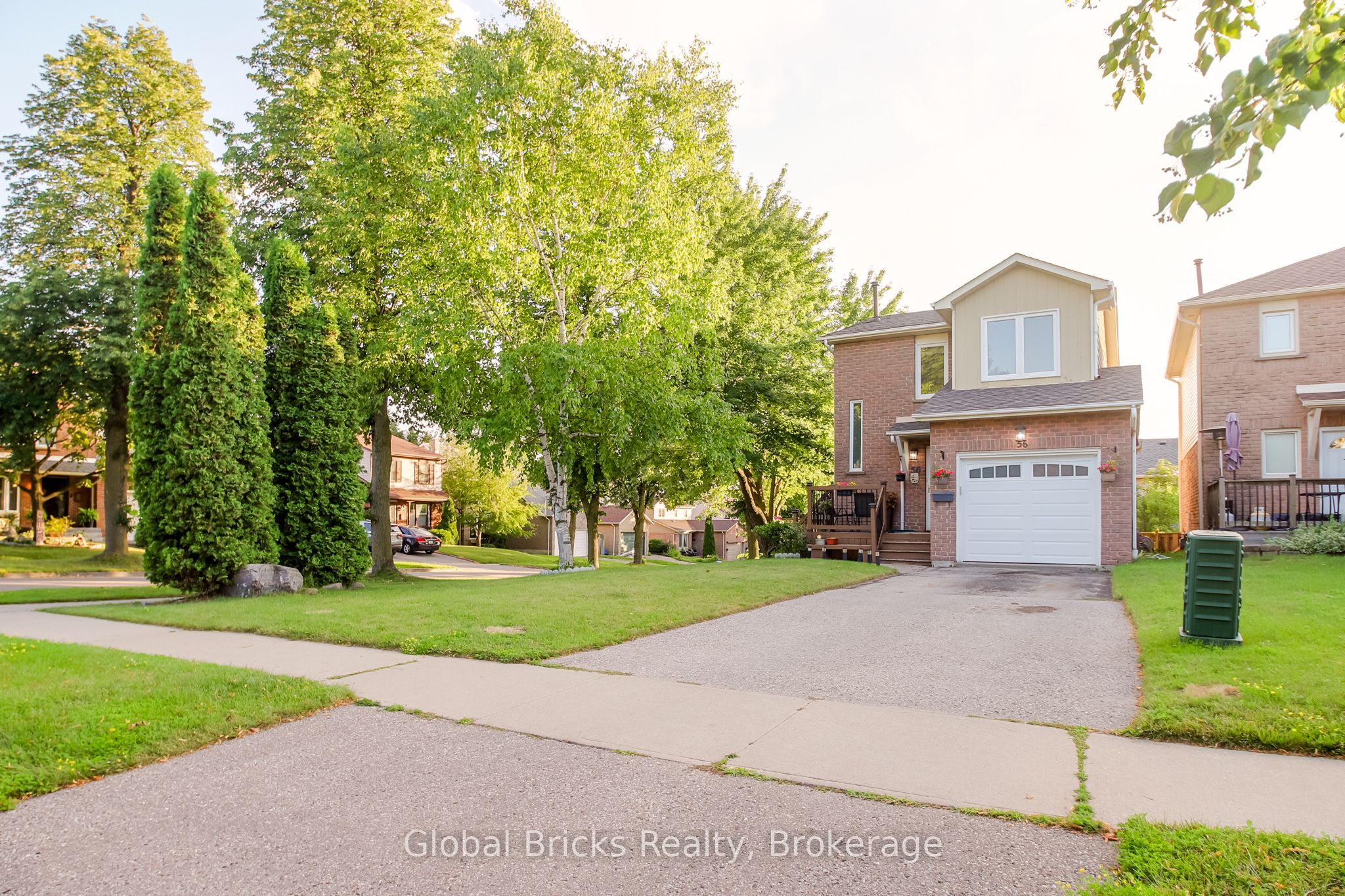 56 Winston Crescent Property Photo 3