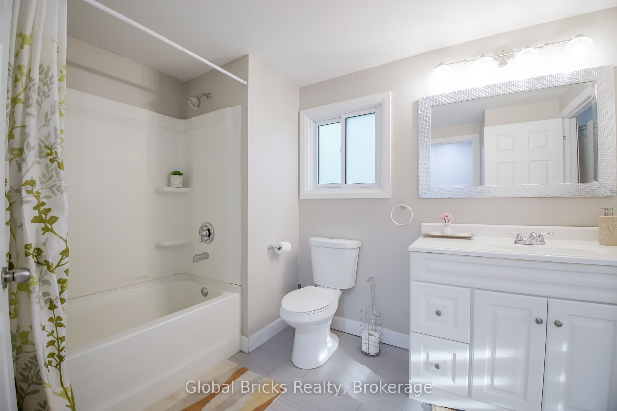 56 Winston Crescent Property Photo 16