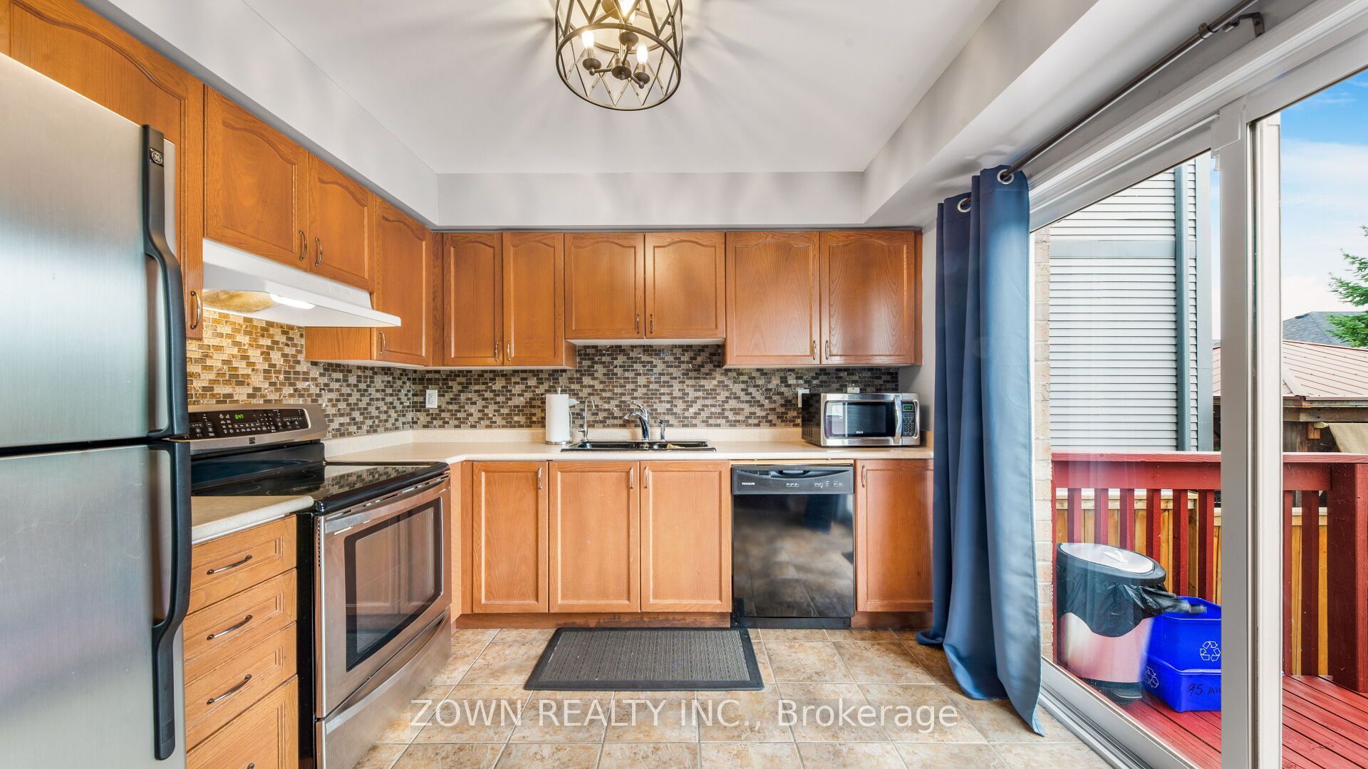 95 Allworth Crescent Property Photo 8