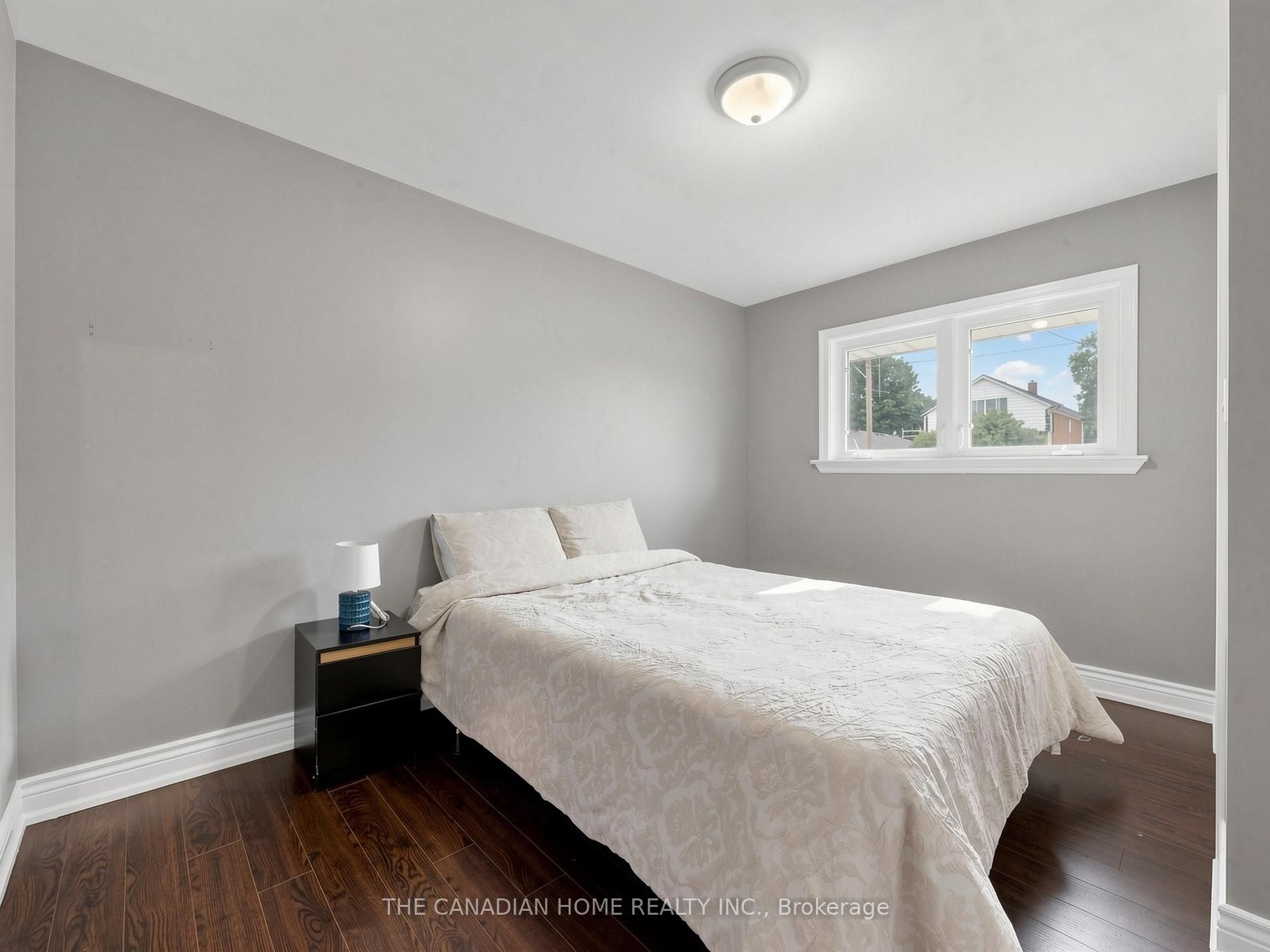 470 Cromwell Avenue Property Photo 14