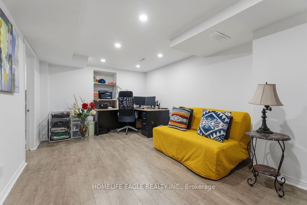 156 Heale Avenue Property Photo 19