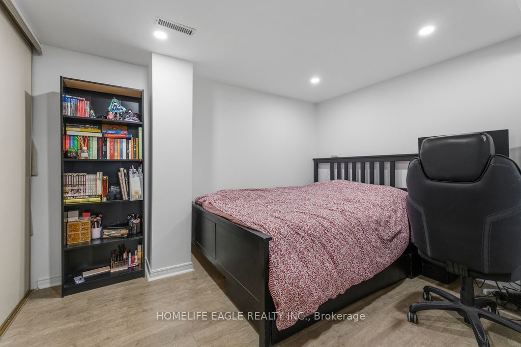 156 Heale Avenue Property Photo 20