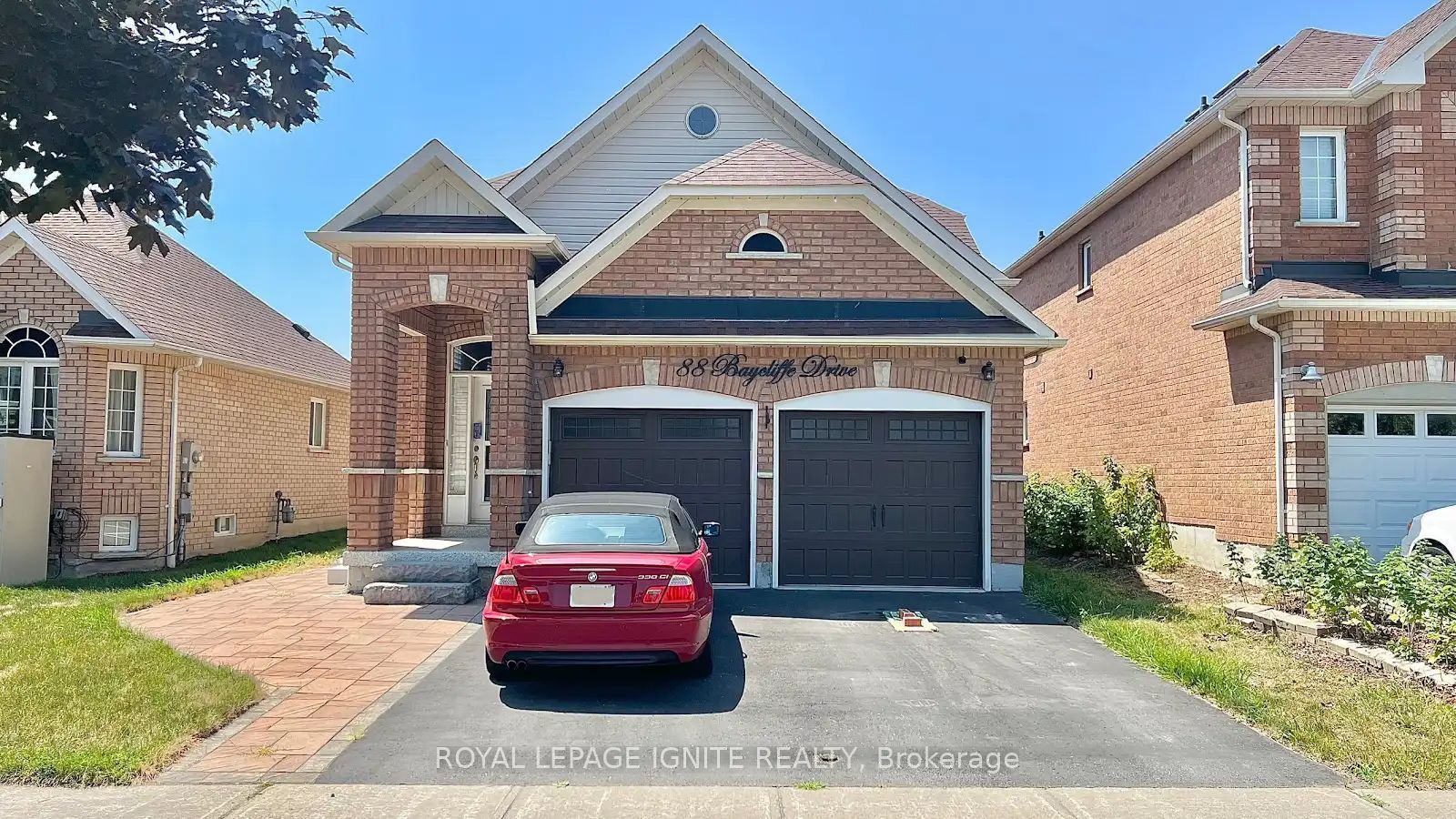 88 Baycliffe Drive Property Photo 1