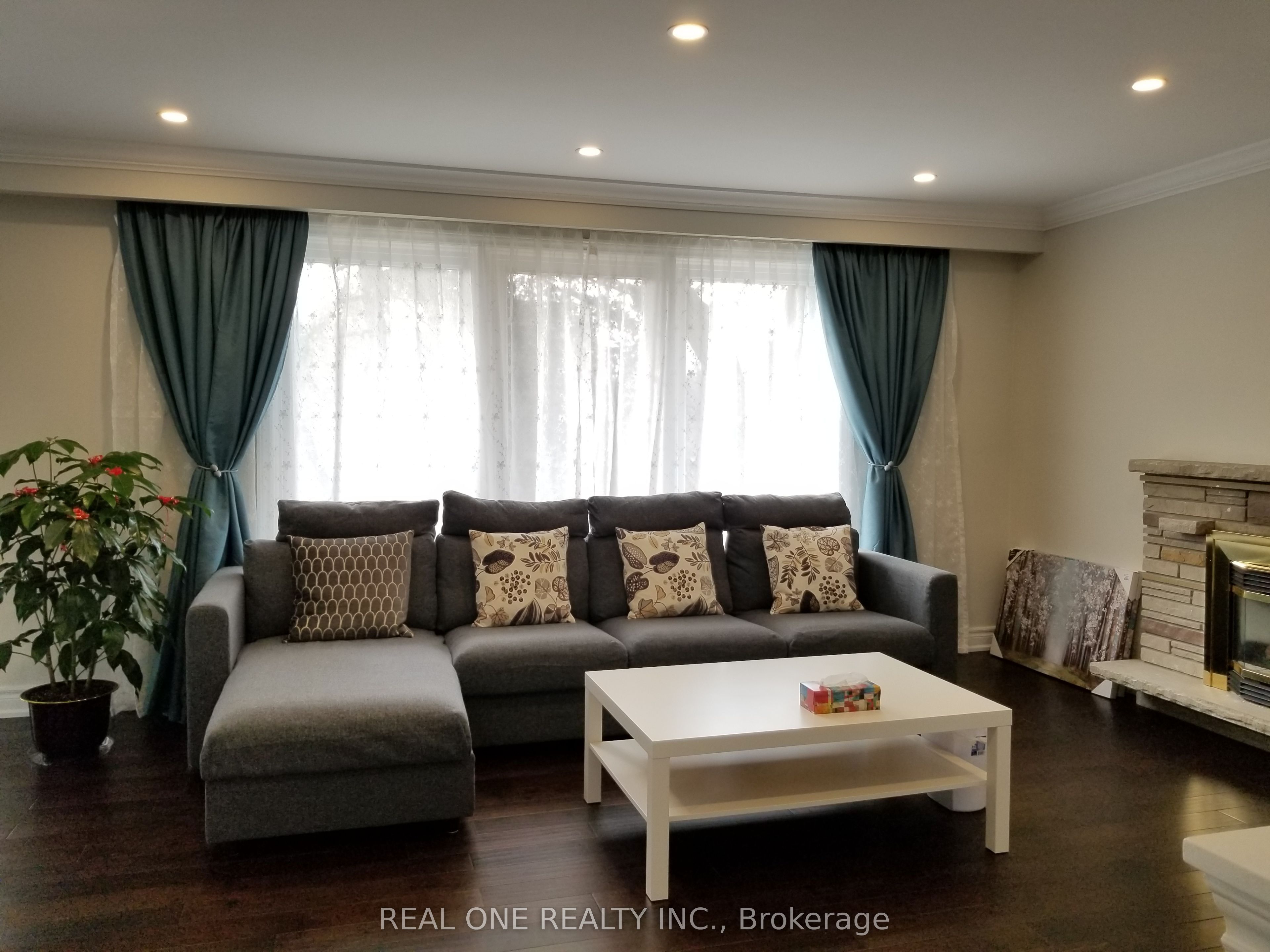 26 Applefield Drive Property Photo 9
