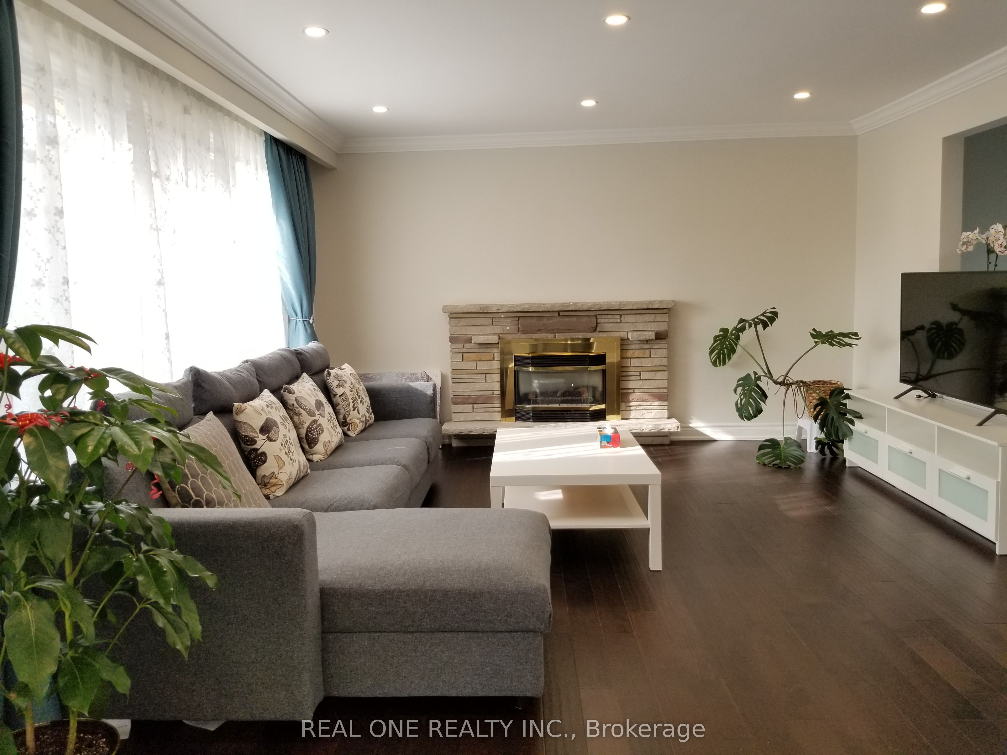 26 Applefield Drive Property Photo 10