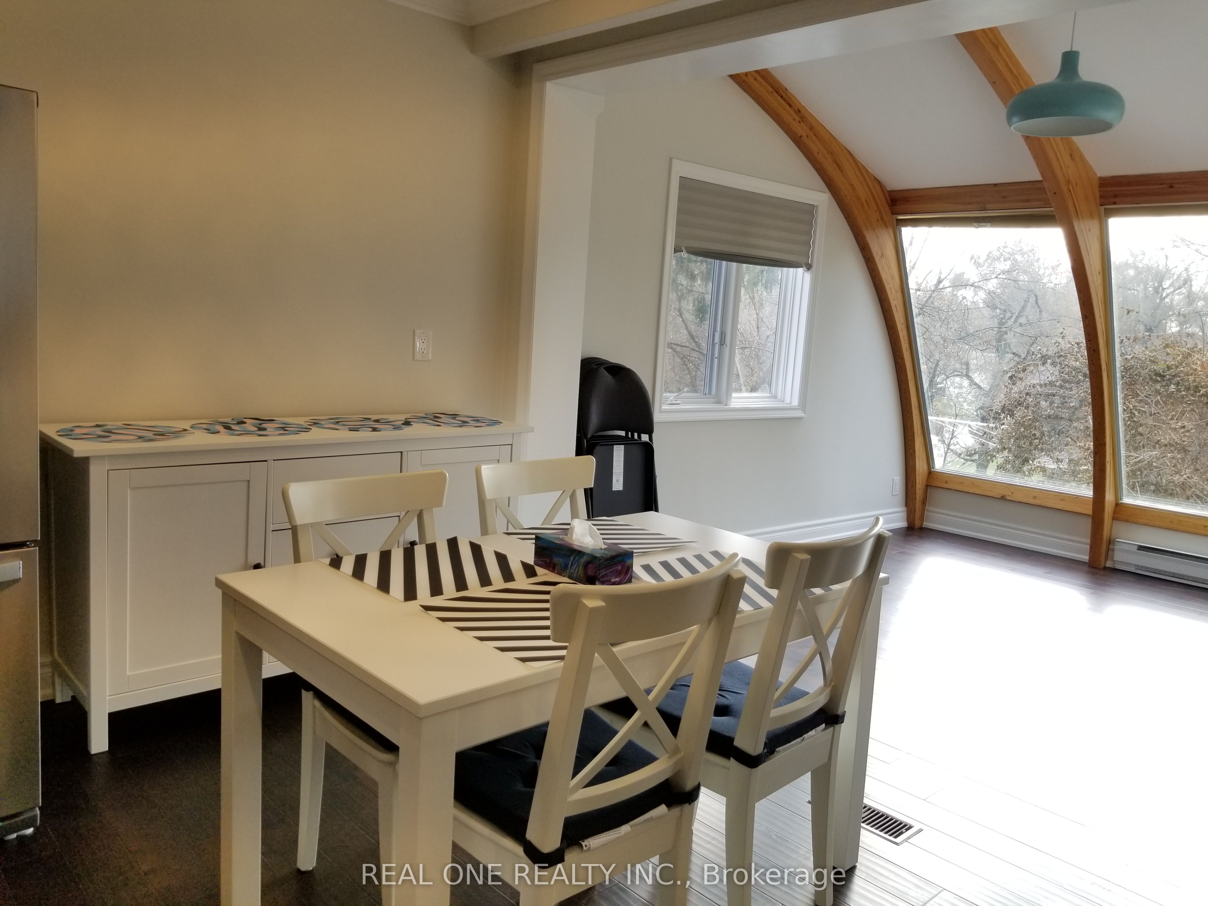 26 Applefield Drive Property Photo 14