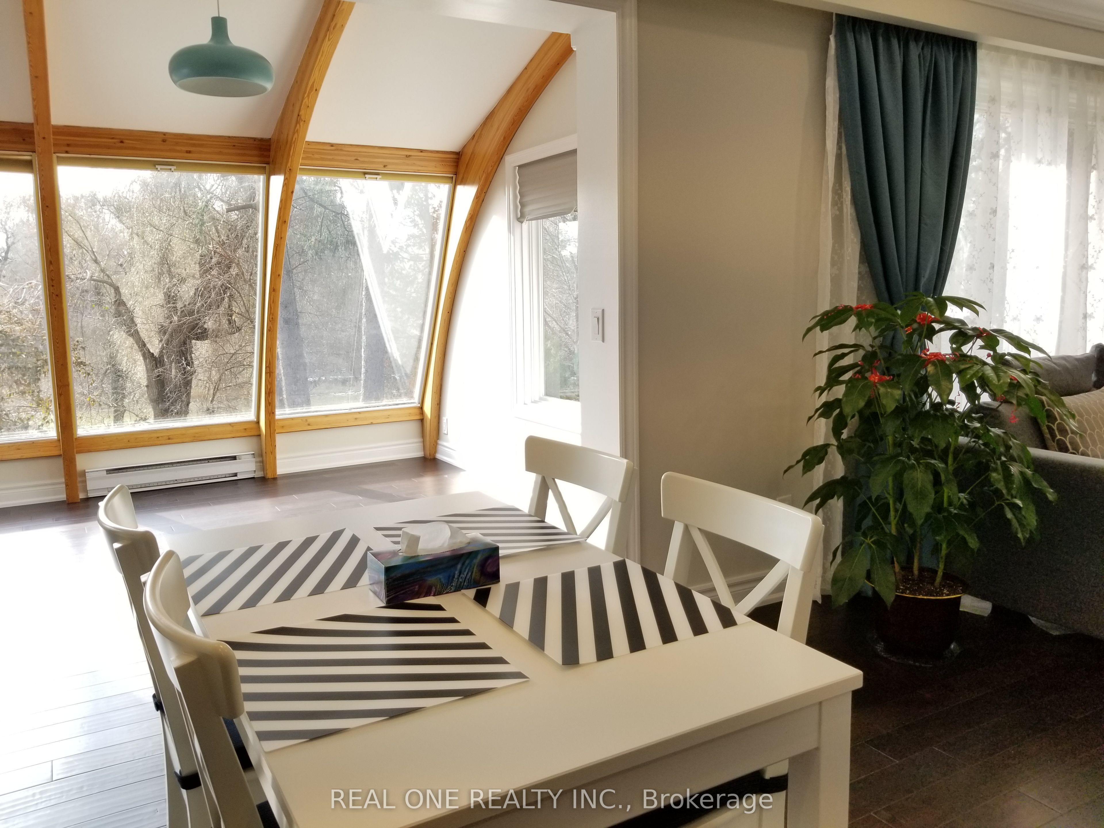 26 Applefield Drive Property Photo 15