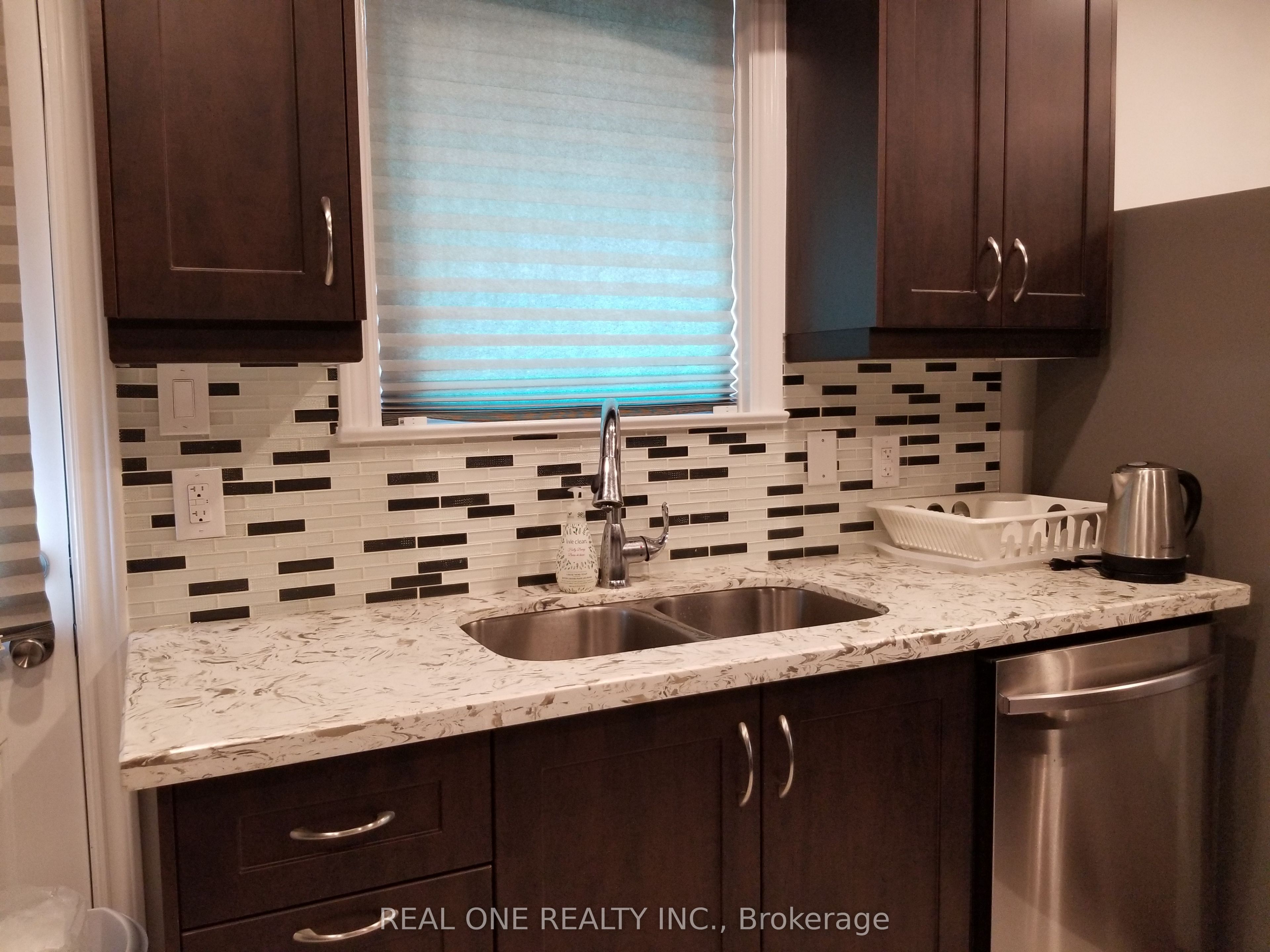 26 Applefield Drive Property Photo 24