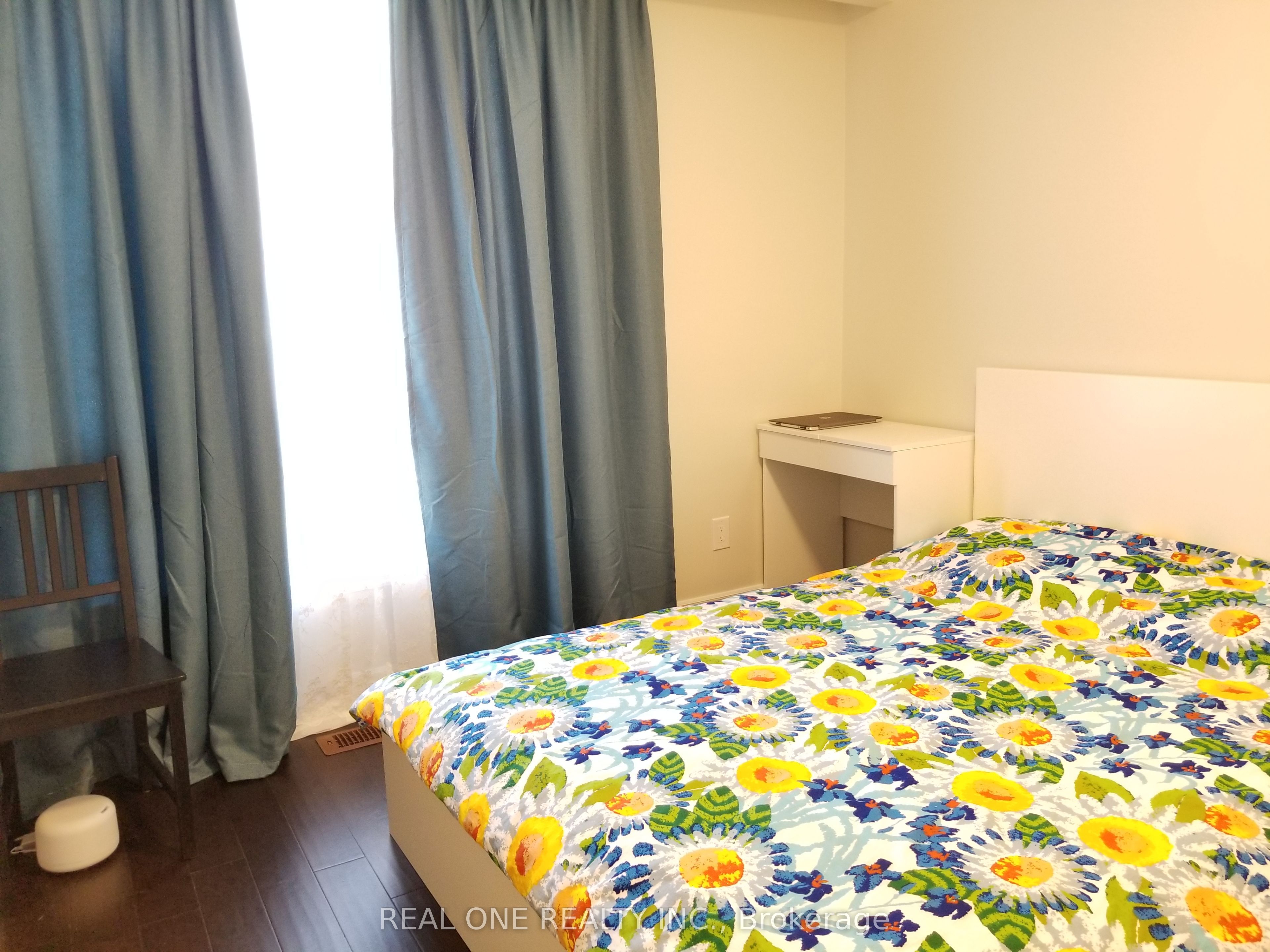 26 Applefield Drive Property Photo 25
