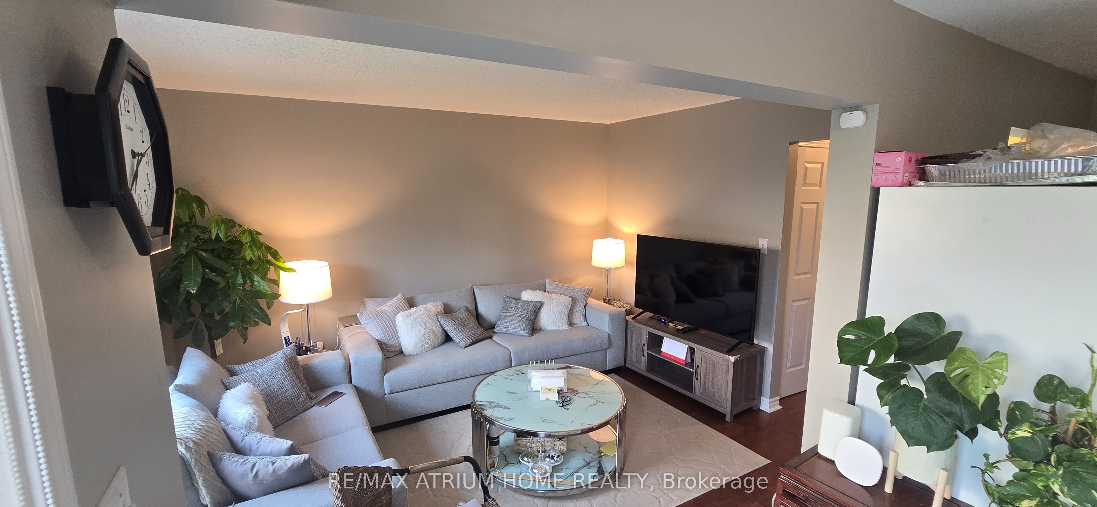 431 Drew Street Property Photo 6