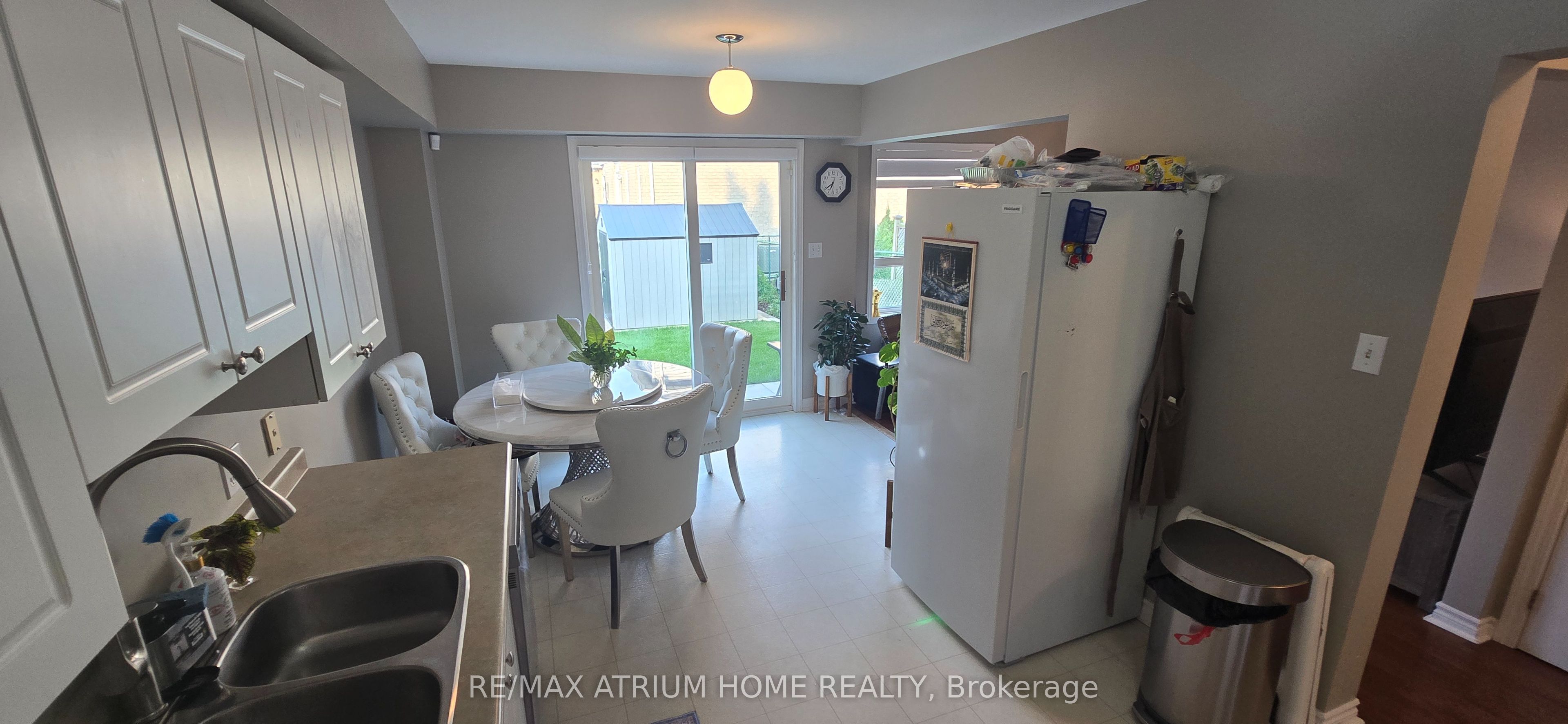 431 Drew Street Property Photo 14