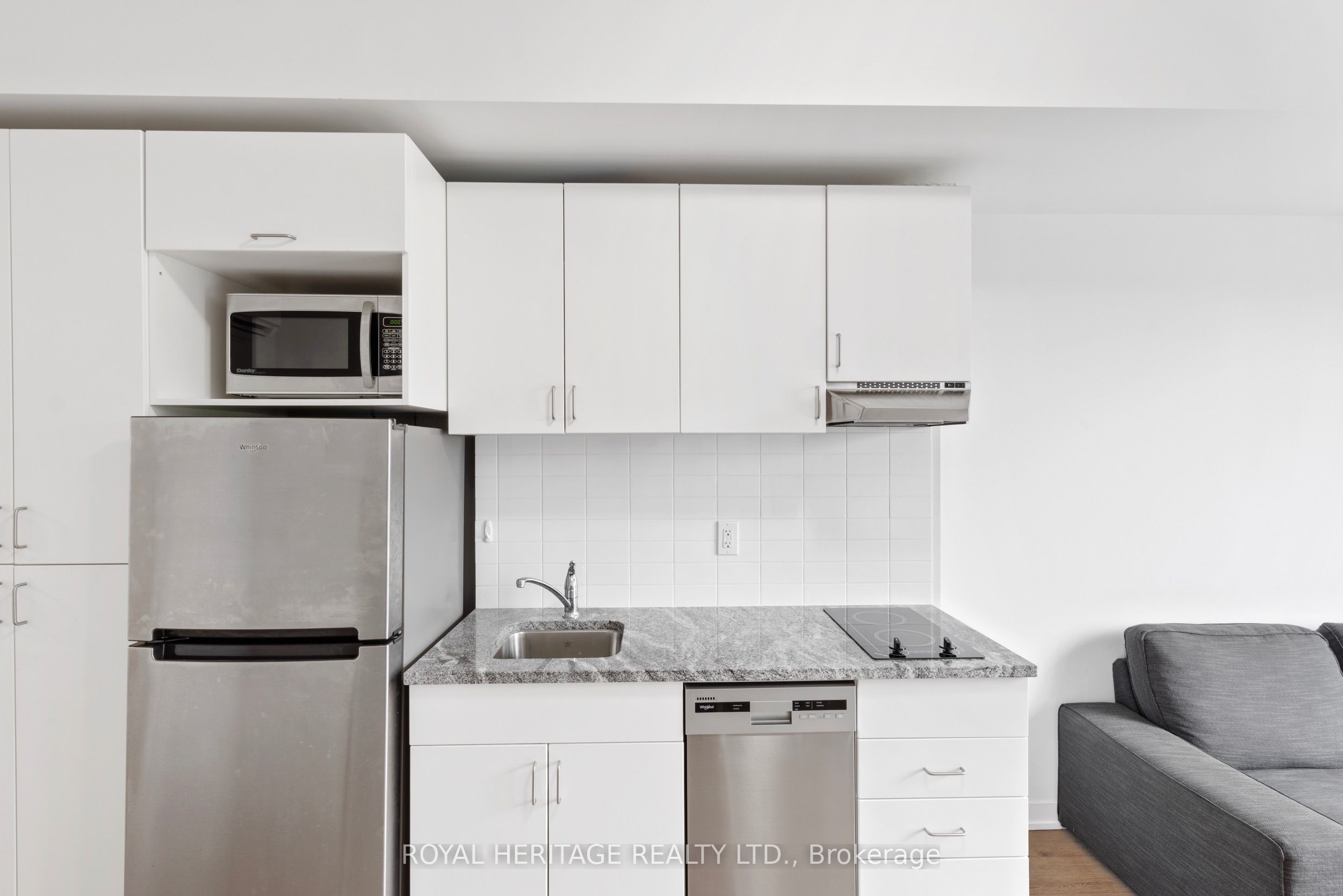 1800 Simcoe Street N 307 Property Photo 6
