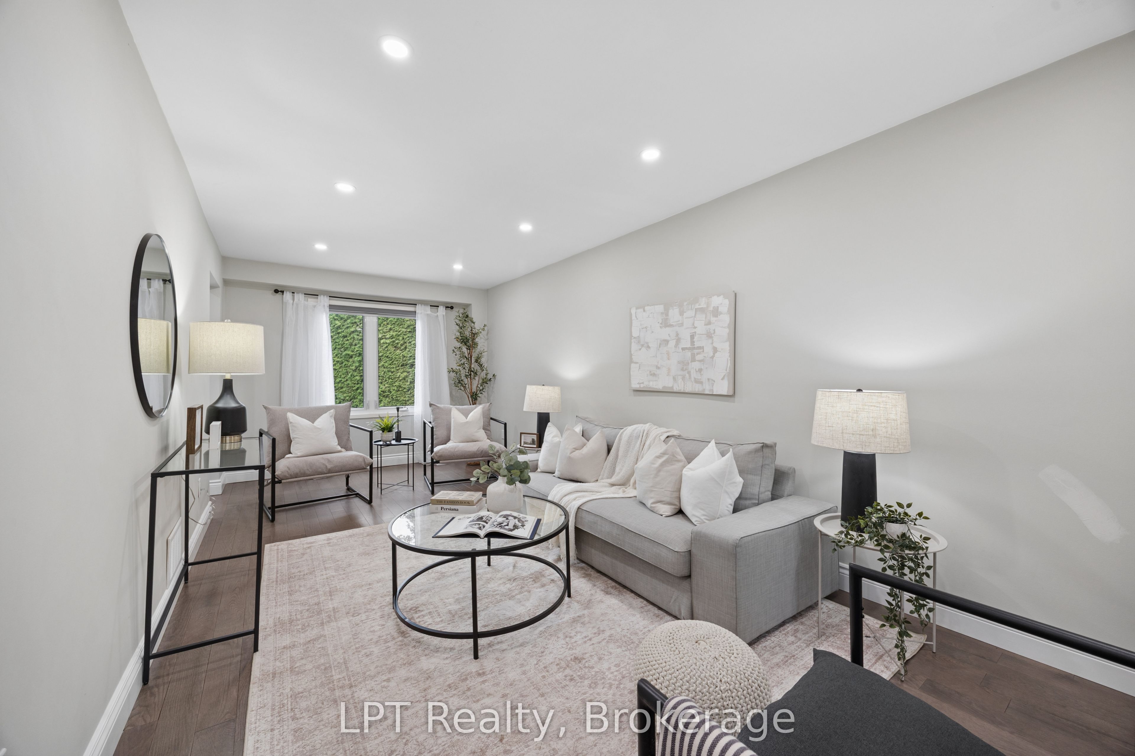 178 Sandringham Drive Property Photo 8
