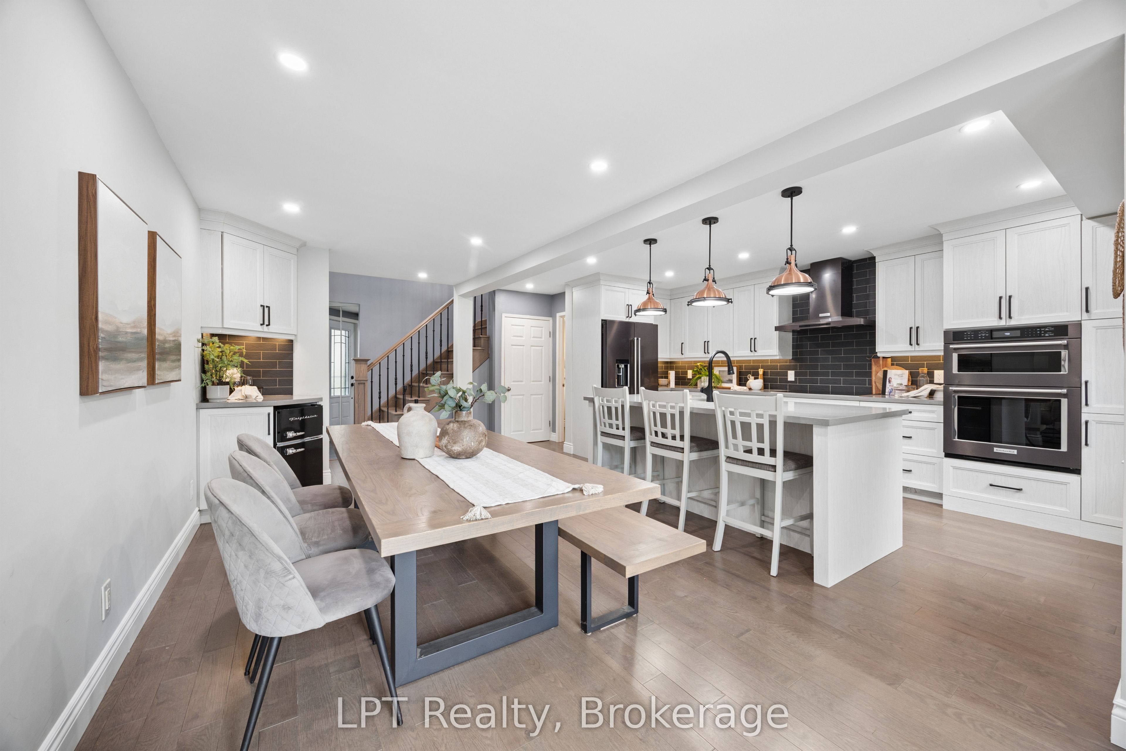 178 Sandringham Drive Property Photo 15