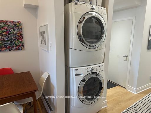 19.5 King Street W 1 Property Photo 7