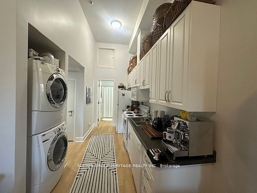 19.5 King Street W 1 Property Photo 10