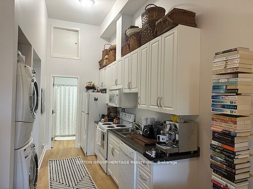19.5 King Street W 1 Property Photo 14