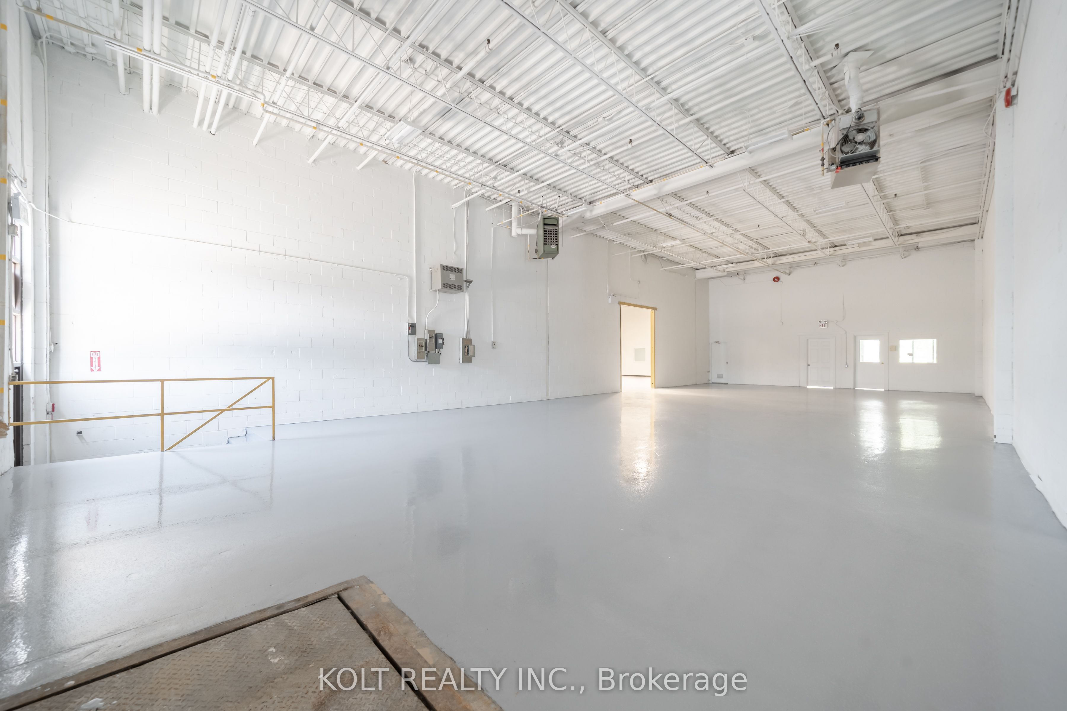66 Novopharm Court Property Photo 7