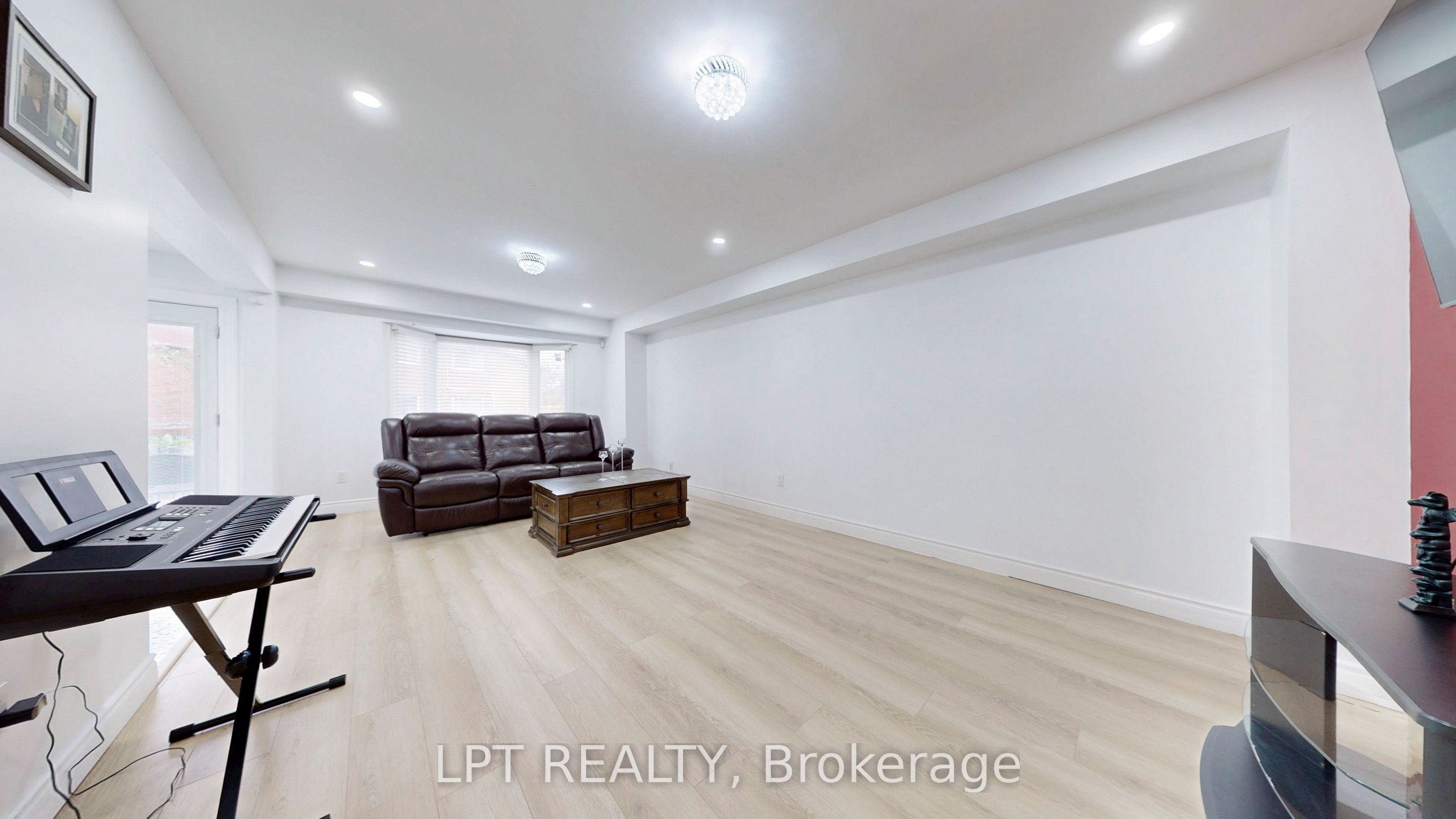 17 Glenheather Terrace Main Property Photo 5