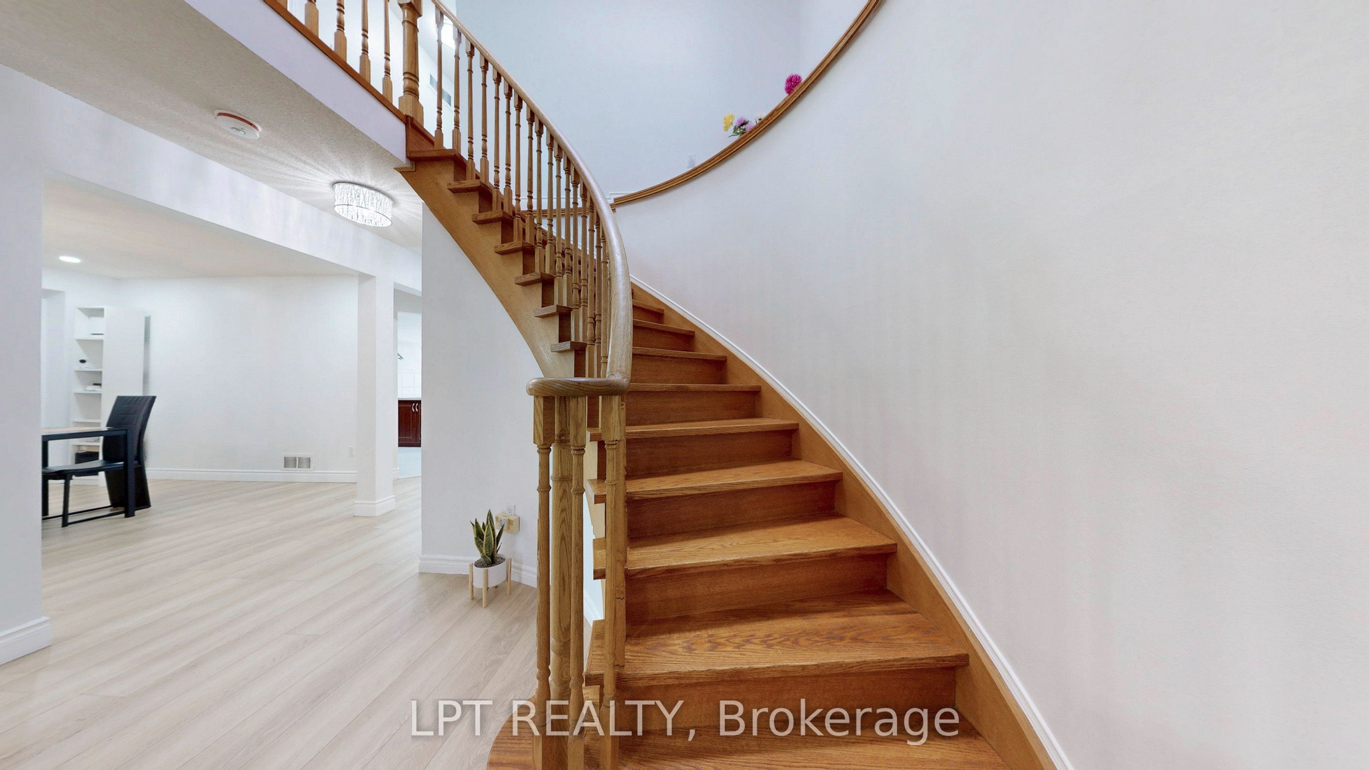 17 Glenheather Terrace Main Property Photo 23
