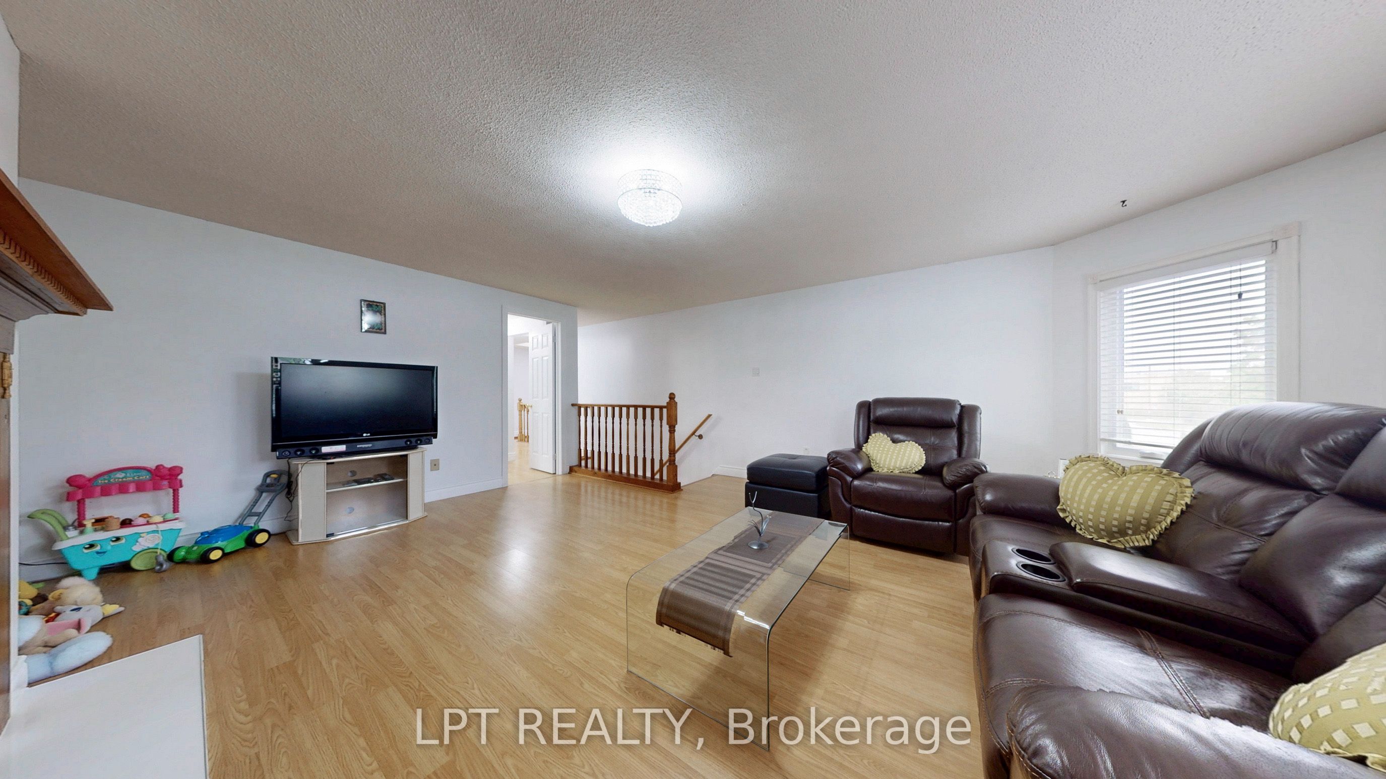 17 Glenheather Terrace Main Property Photo 28