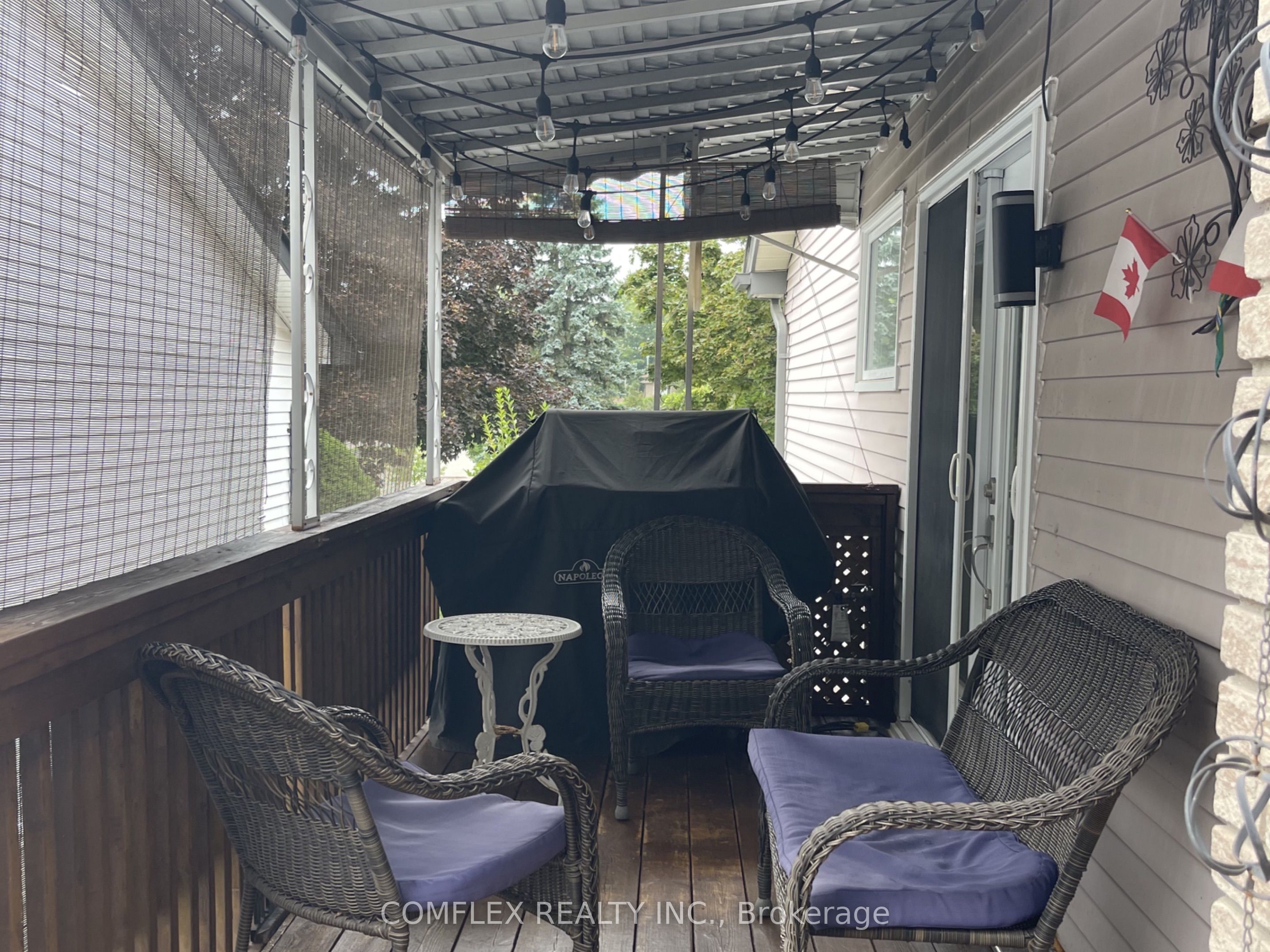 875 Exeter Street Property Photo 13