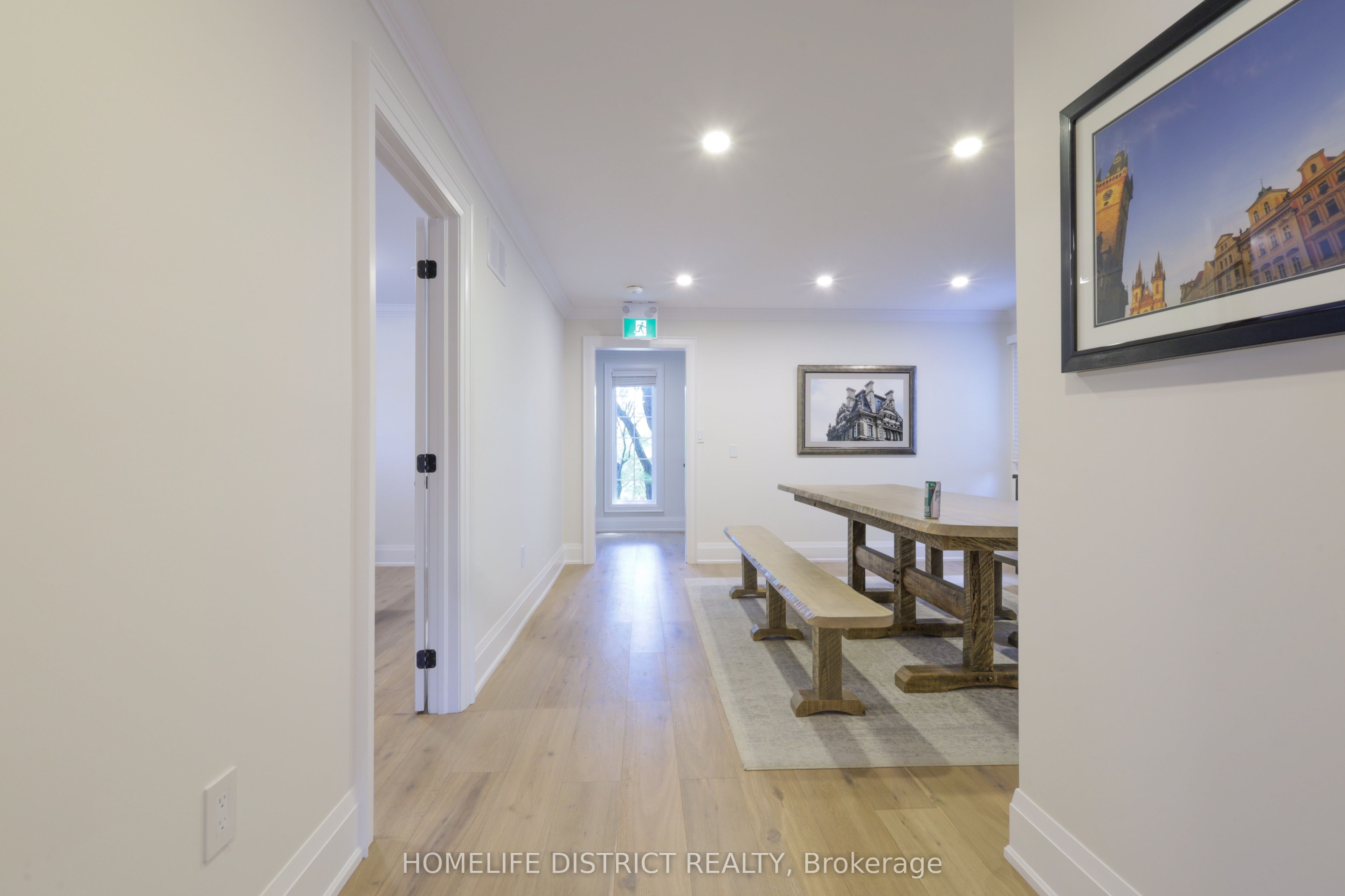 20 Elgin Street E Property Photo 26