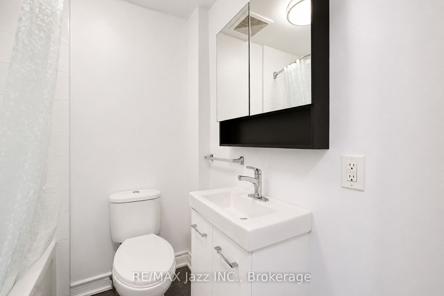 209 Stacey Avenue 1 Property Photo 22