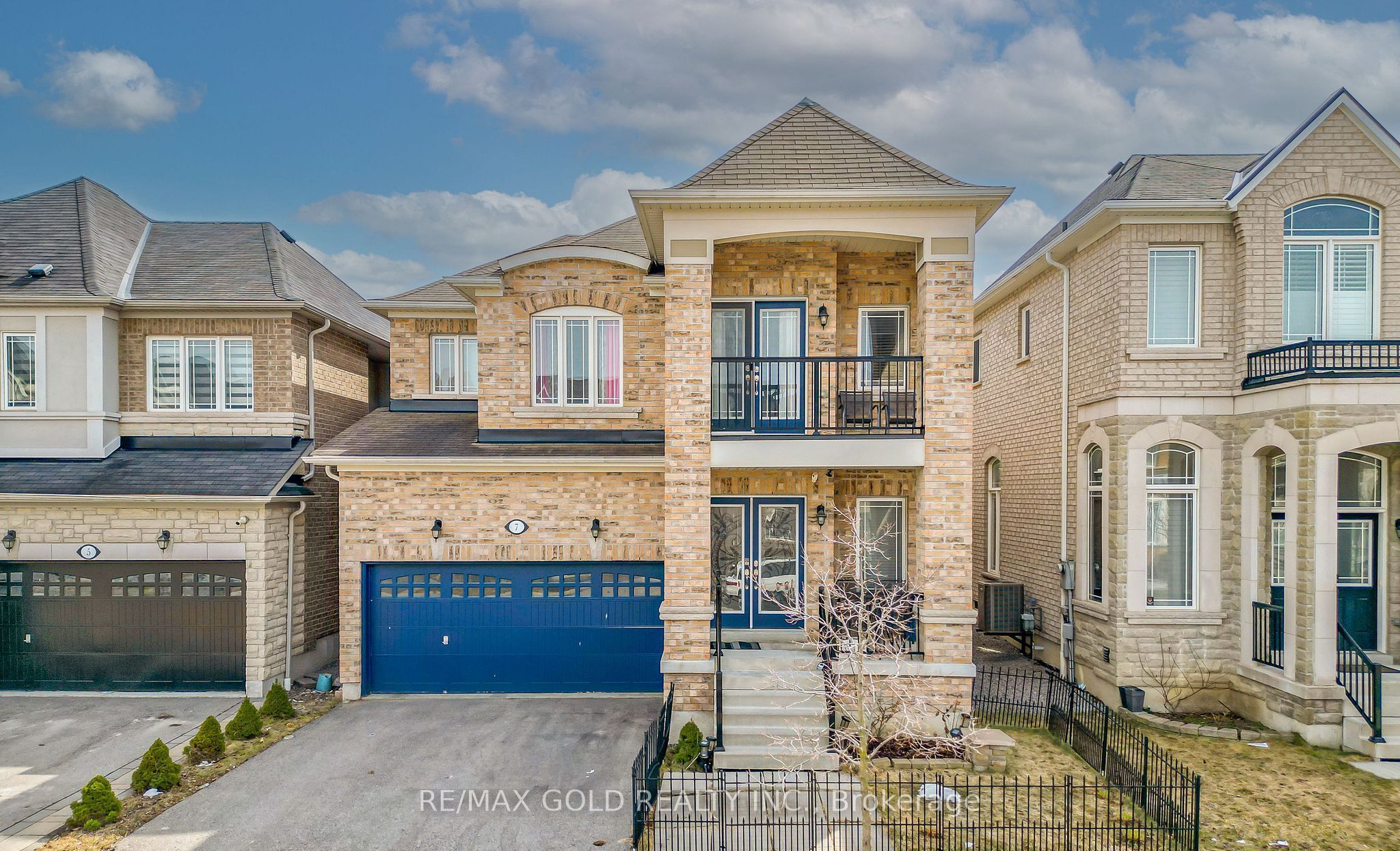 7 Bellotti Crescent Property Photo 2