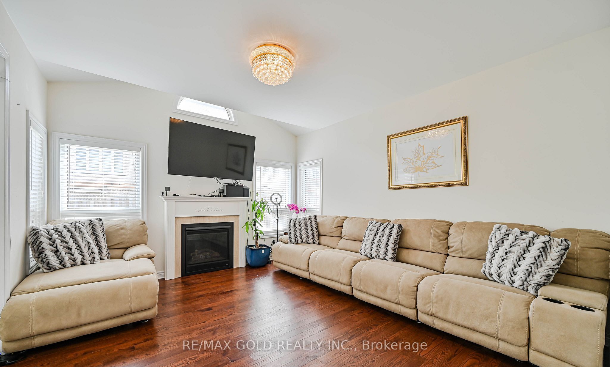 7 Bellotti Crescent Property Photo 8