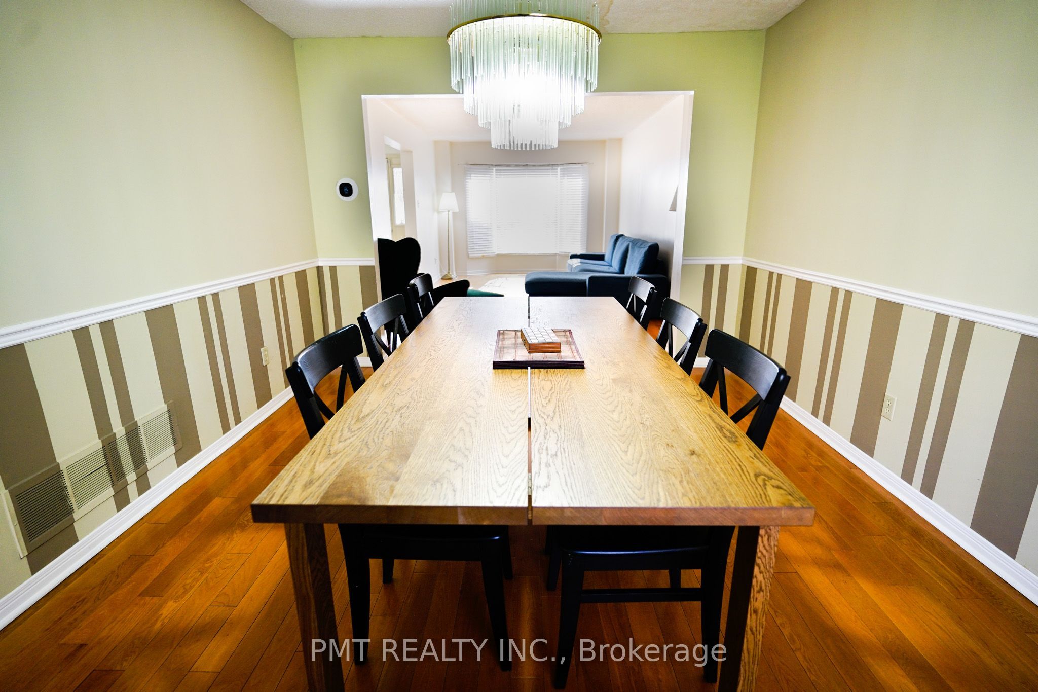 26 Dartmoor Drive Main Property Photo 5
