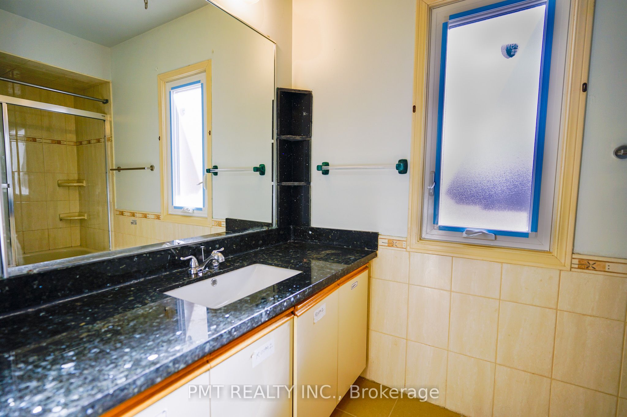 26 Dartmoor Drive Main Property Photo 20