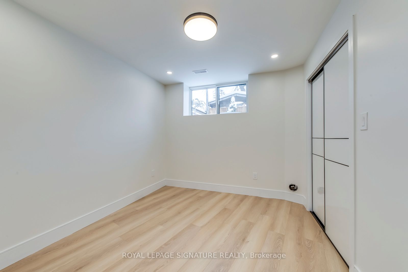 24 Merritt Road Property Photo 33