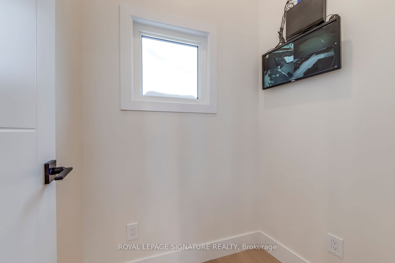 24 Merritt Road Property Photo 40