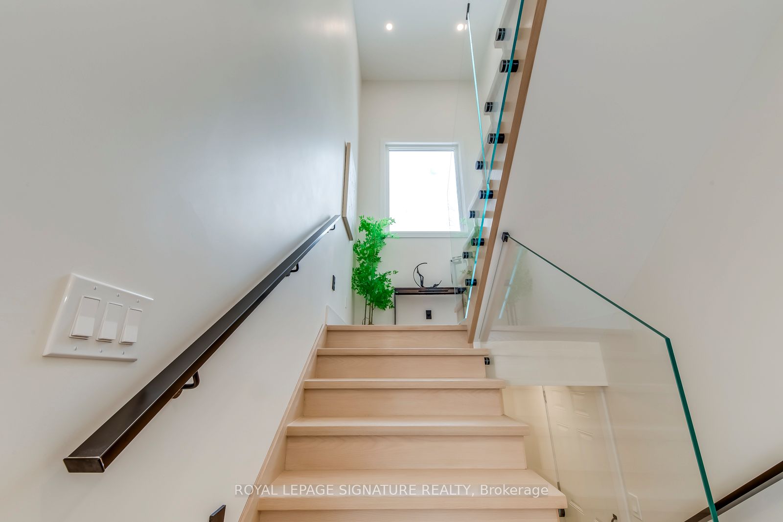 24 Merritt Road Property Photo 41