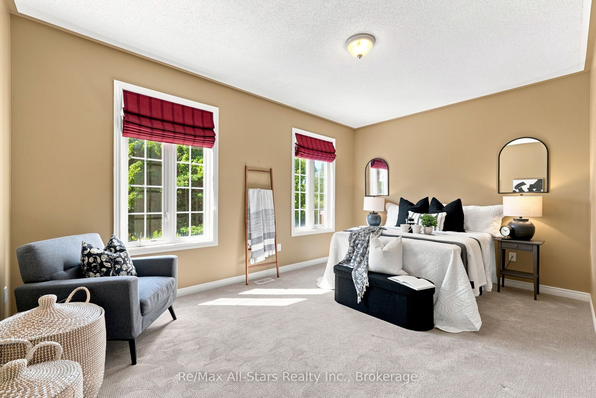 90 Roseborough Drive Property Photo 21
