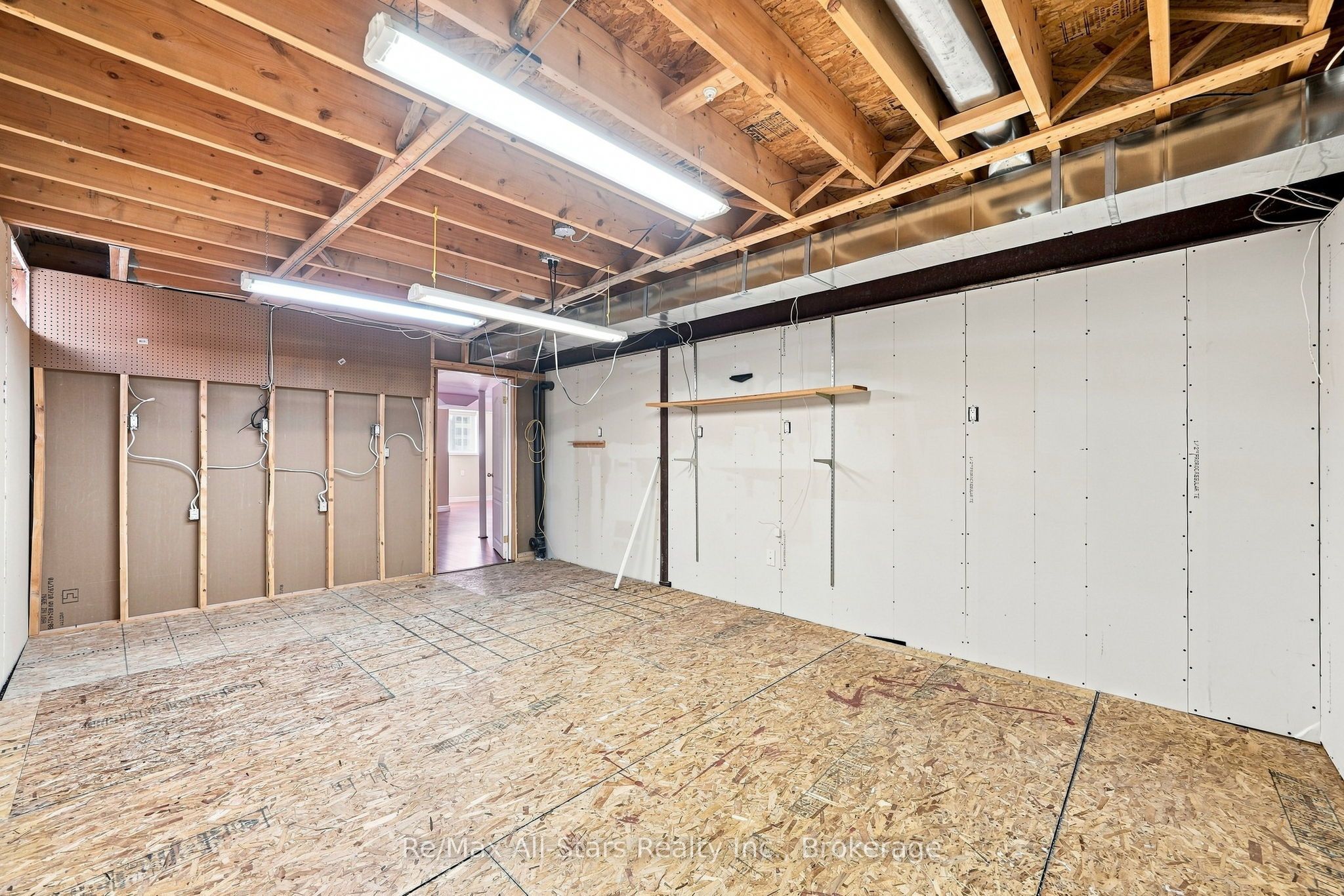 90 Roseborough Drive Property Photo 38