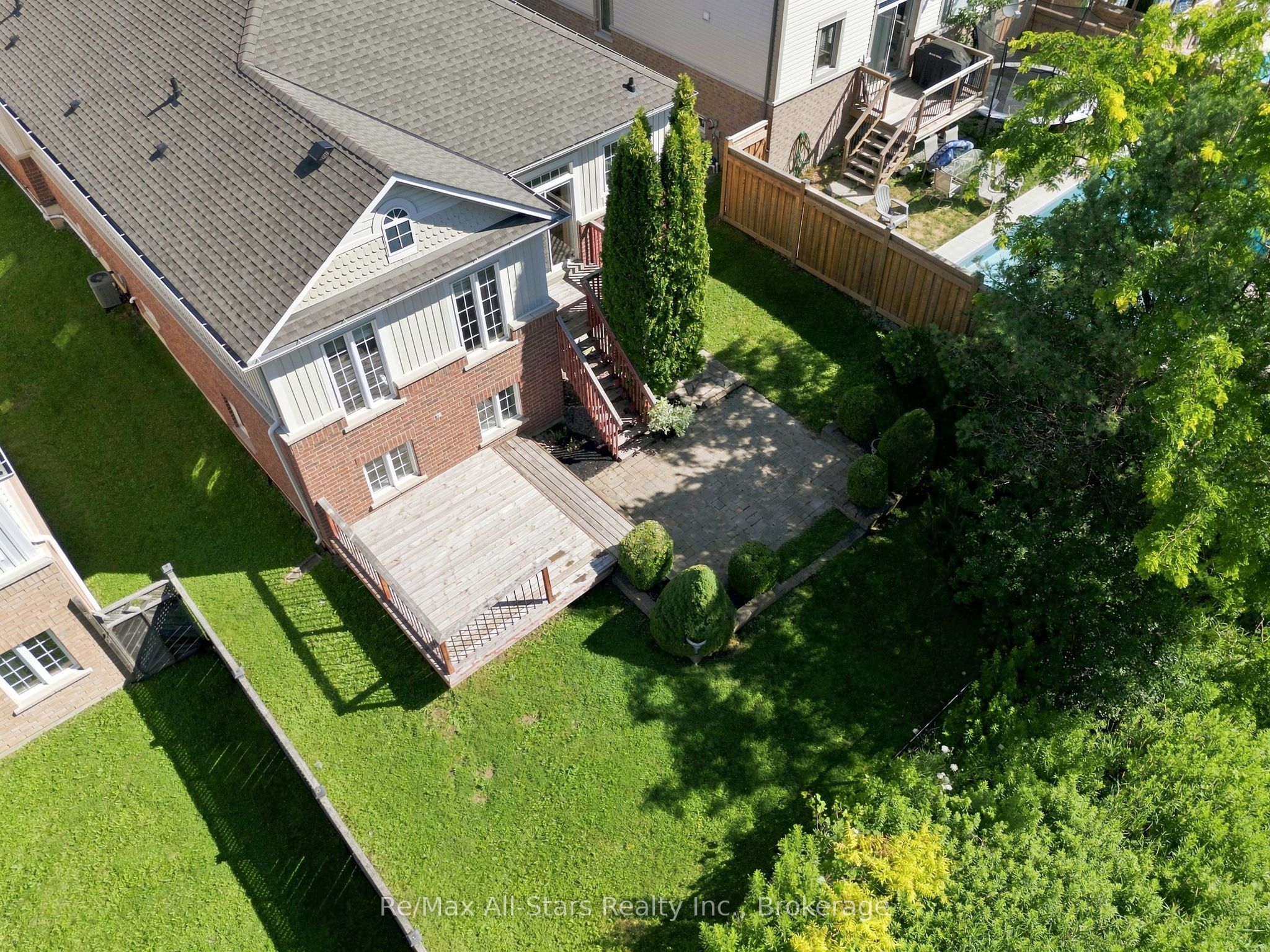 90 Roseborough Drive Property Photo 50