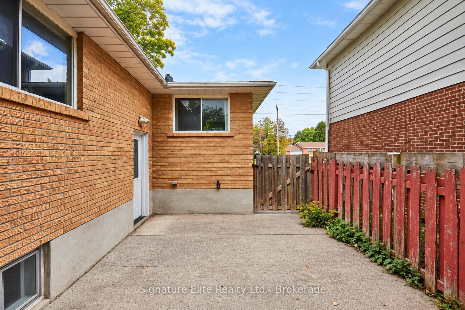 903 King Street E Lower Property Photo 21