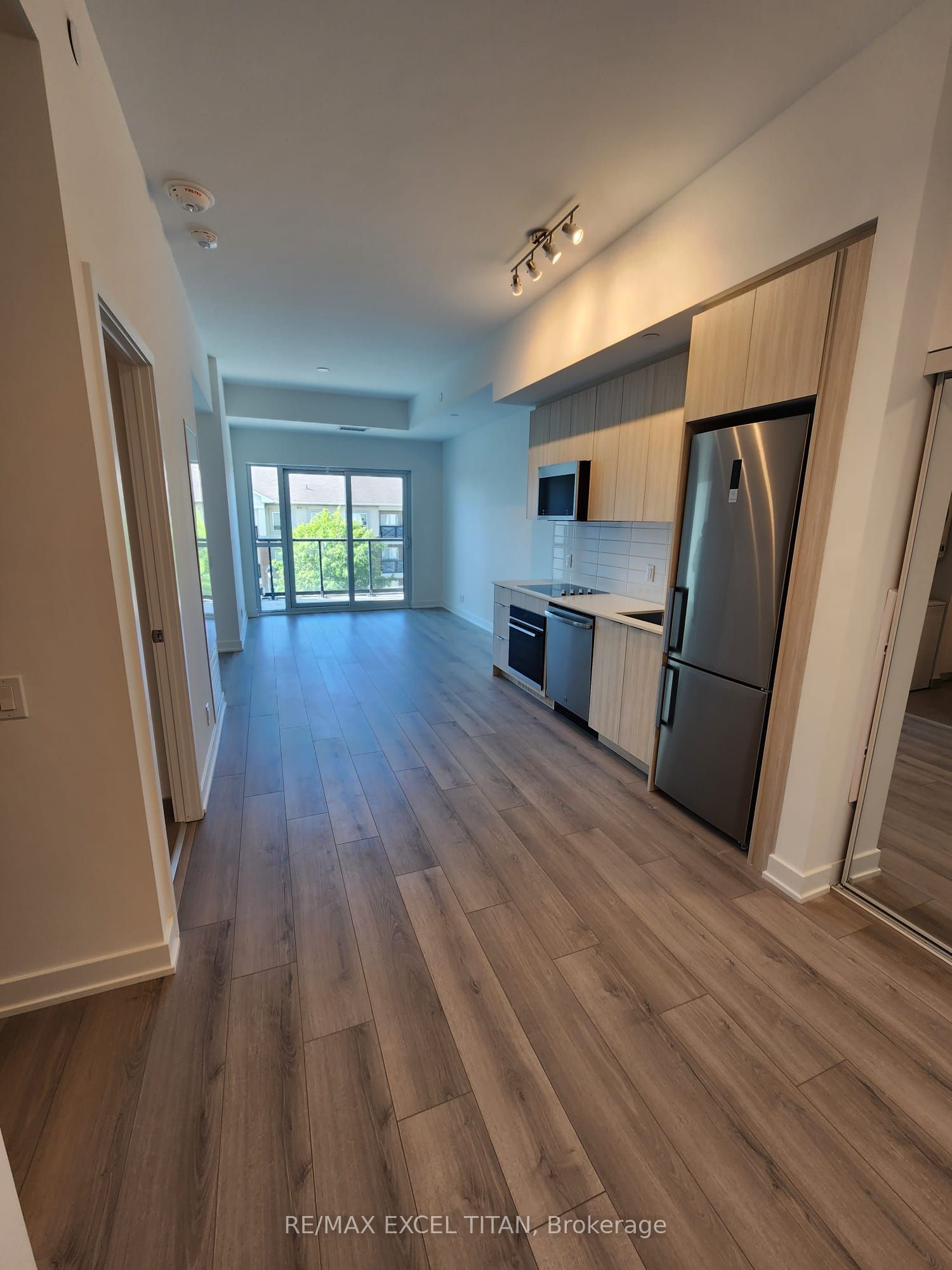 20 Deans Drive S 307 Property Photo 5